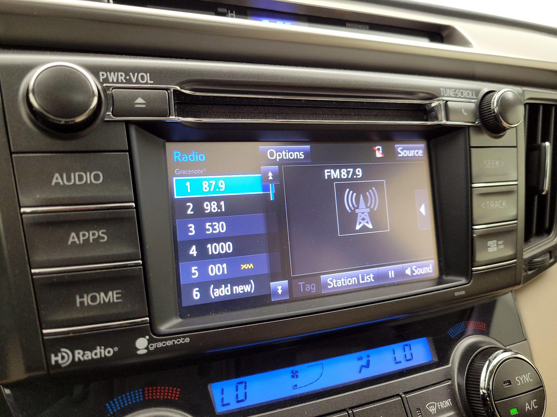 Thumbnail: 2015 Toyota RAV4 - 16