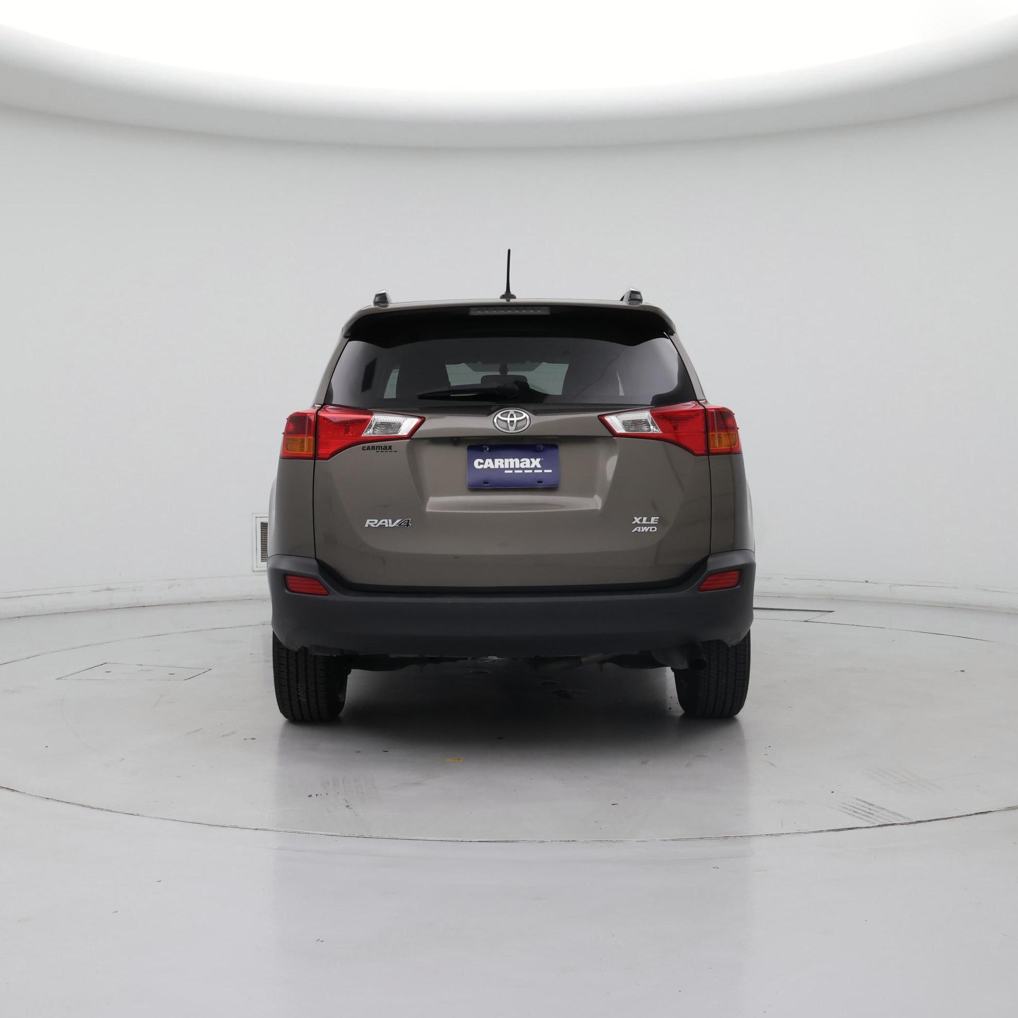 Thumbnail: 2015 Toyota RAV4 - 2