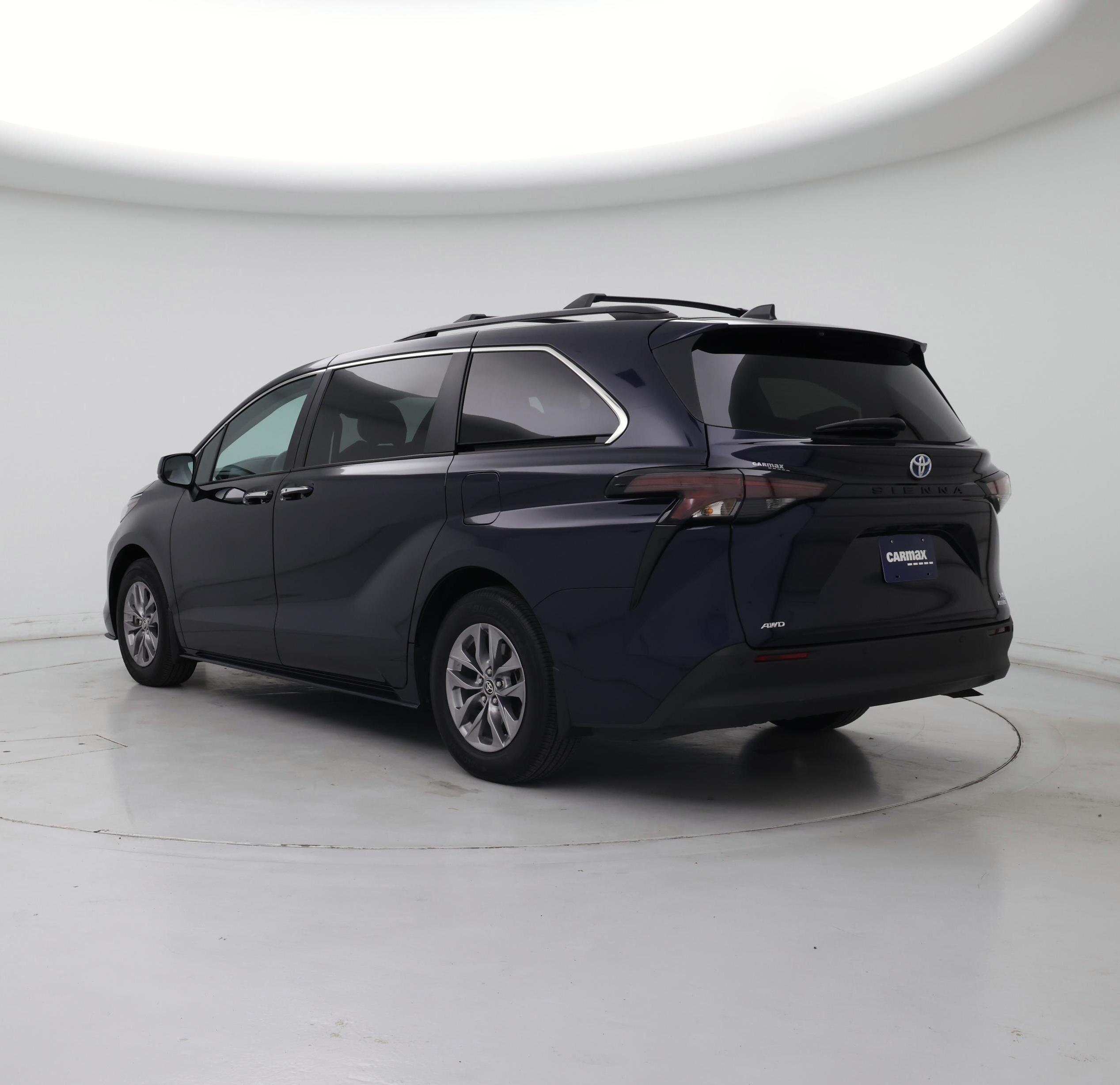 Thumbnail: 2024 Toyota Sienna - 2