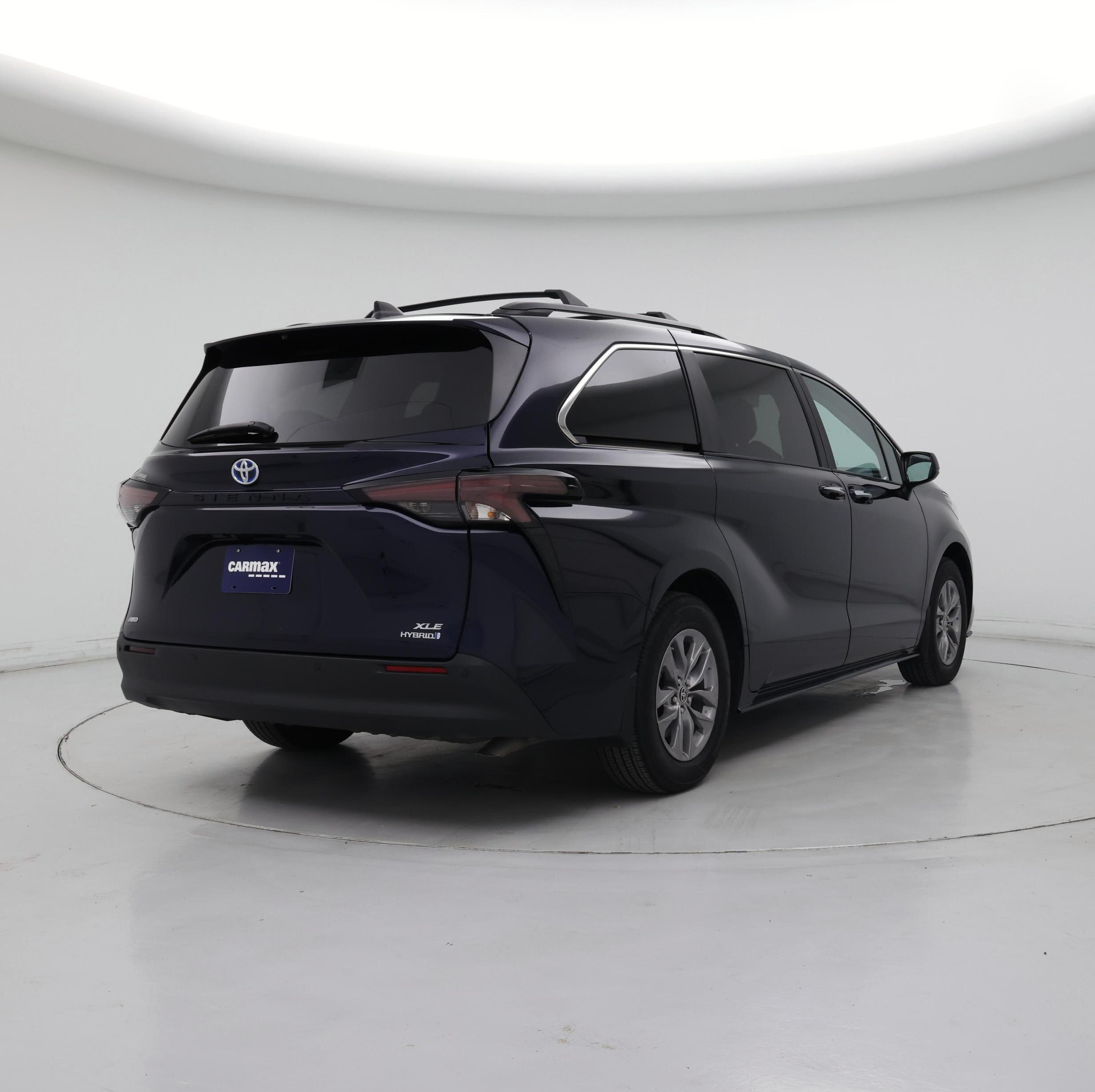 Thumbnail: 2024 Toyota Sienna - 8