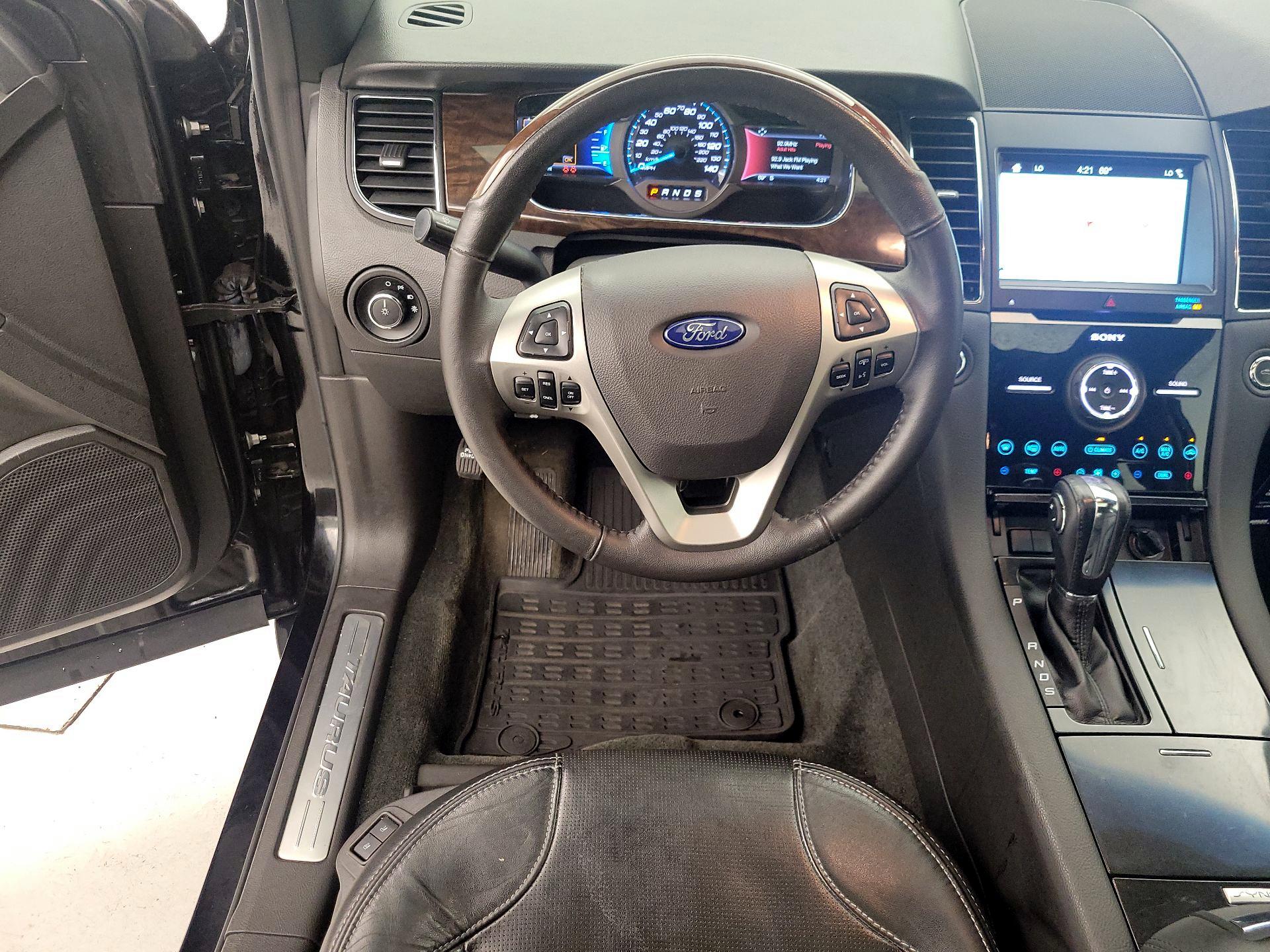 Thumbnail: 2017 Ford Taurus - 10
