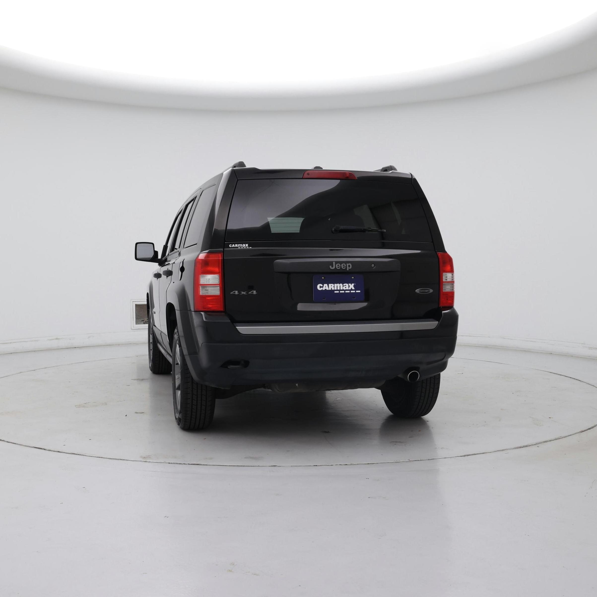 Thumbnail: 2016 Jeep Patriot - 6