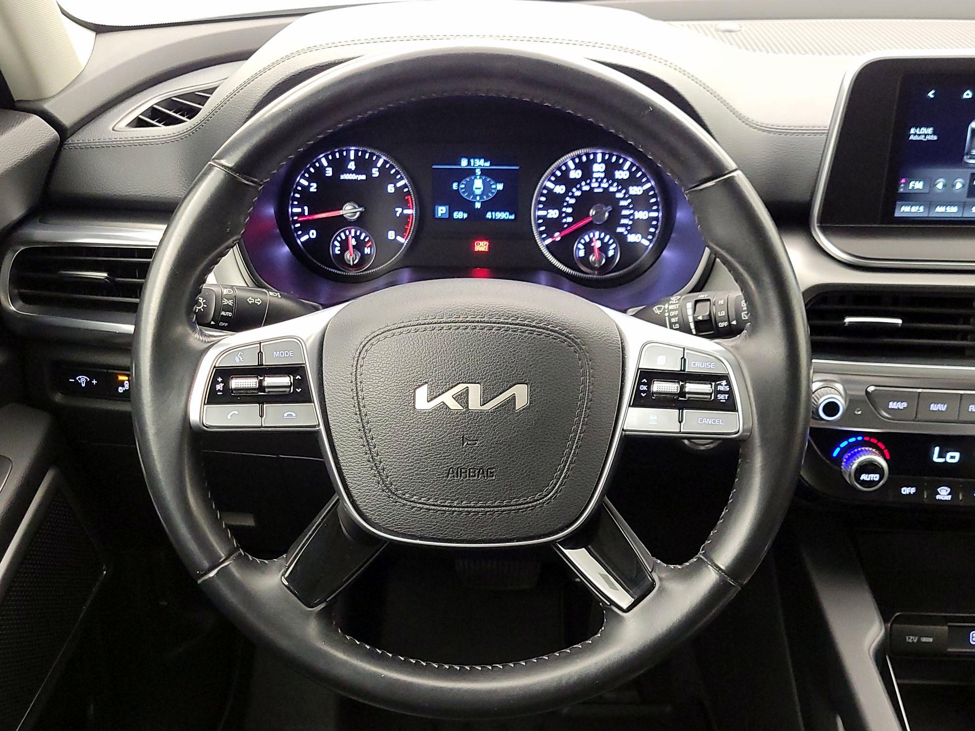 Thumbnail: 2022 Kia Telluride - 10