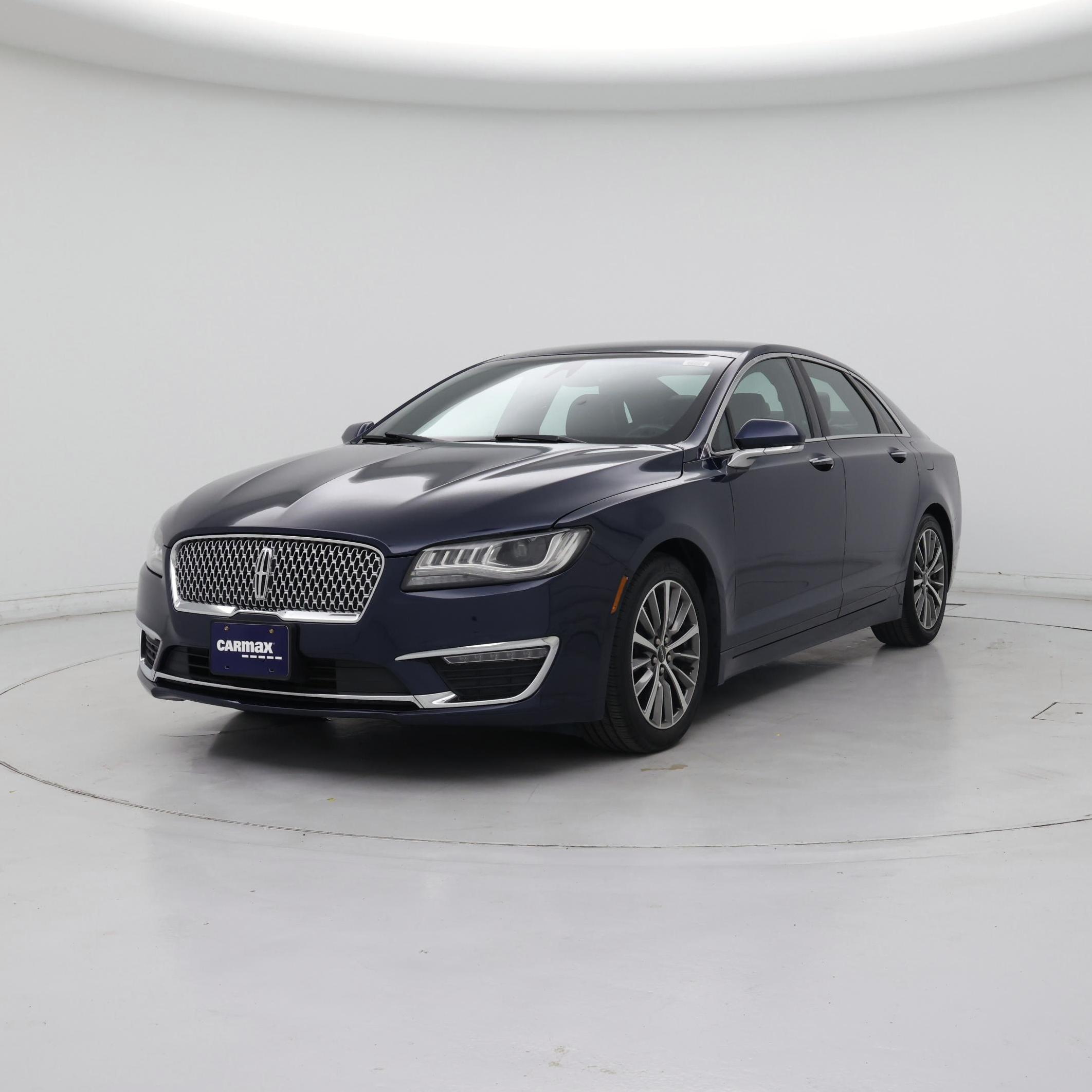 Thumbnail: 2017 Lincoln MKZ - 4