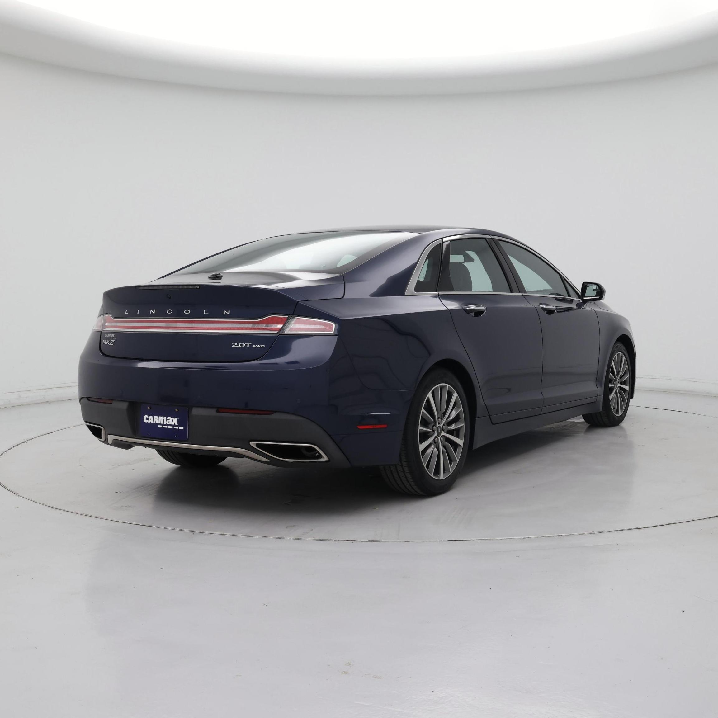 Thumbnail: 2017 Lincoln MKZ - 8