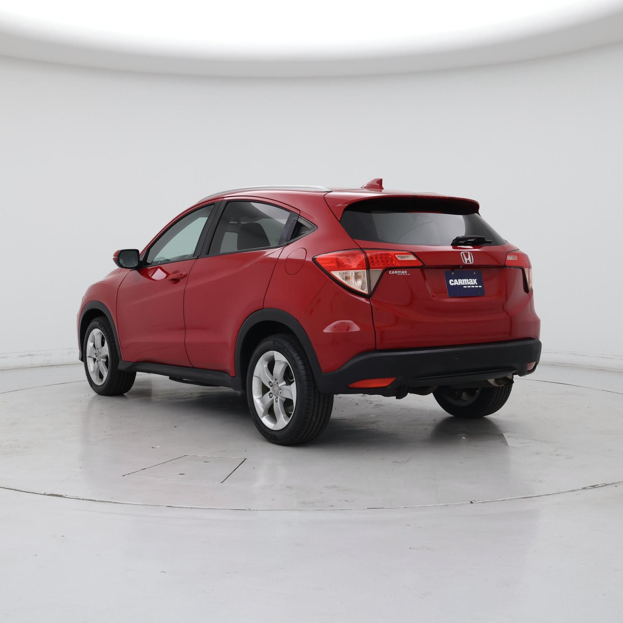 Thumbnail: 2016 Honda HR-V - 2
