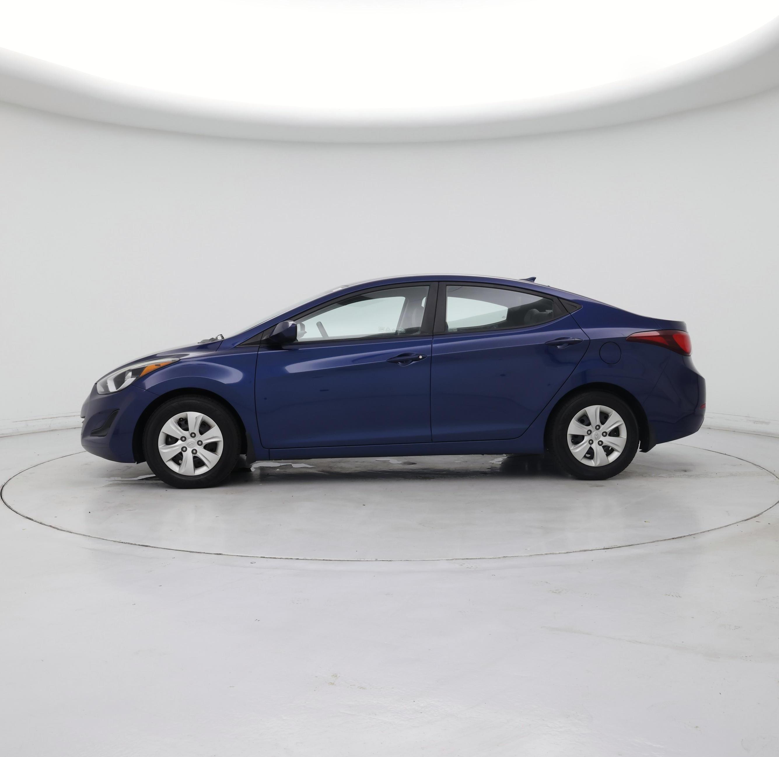 Thumbnail: 2016 Hyundai Elantra - 3