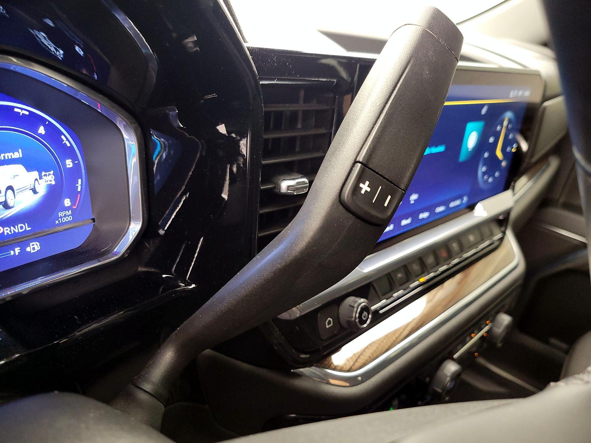 Thumbnail: 2023 Chevrolet Silverado 1500 - 17