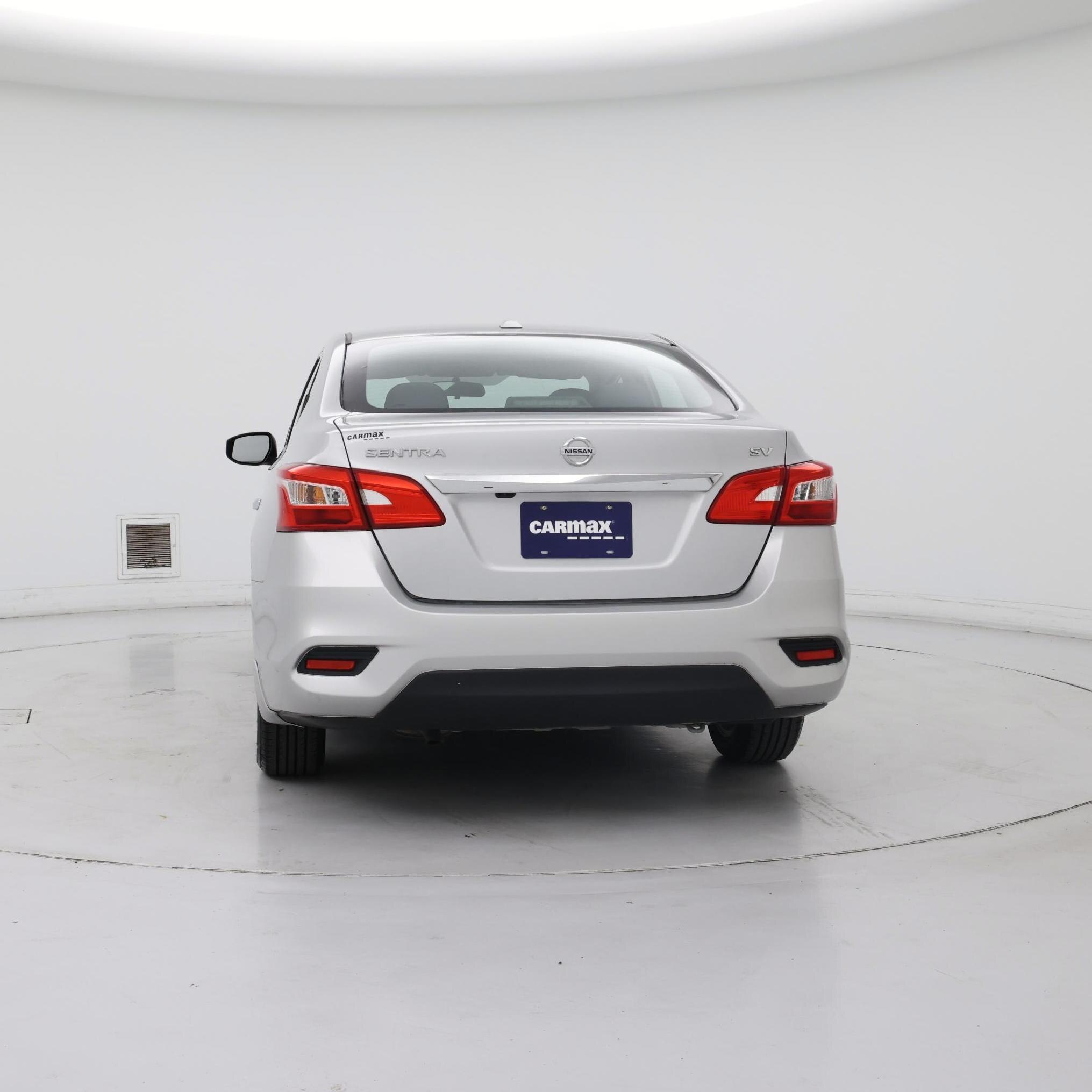 Thumbnail: 2018 Nissan Sentra - 6