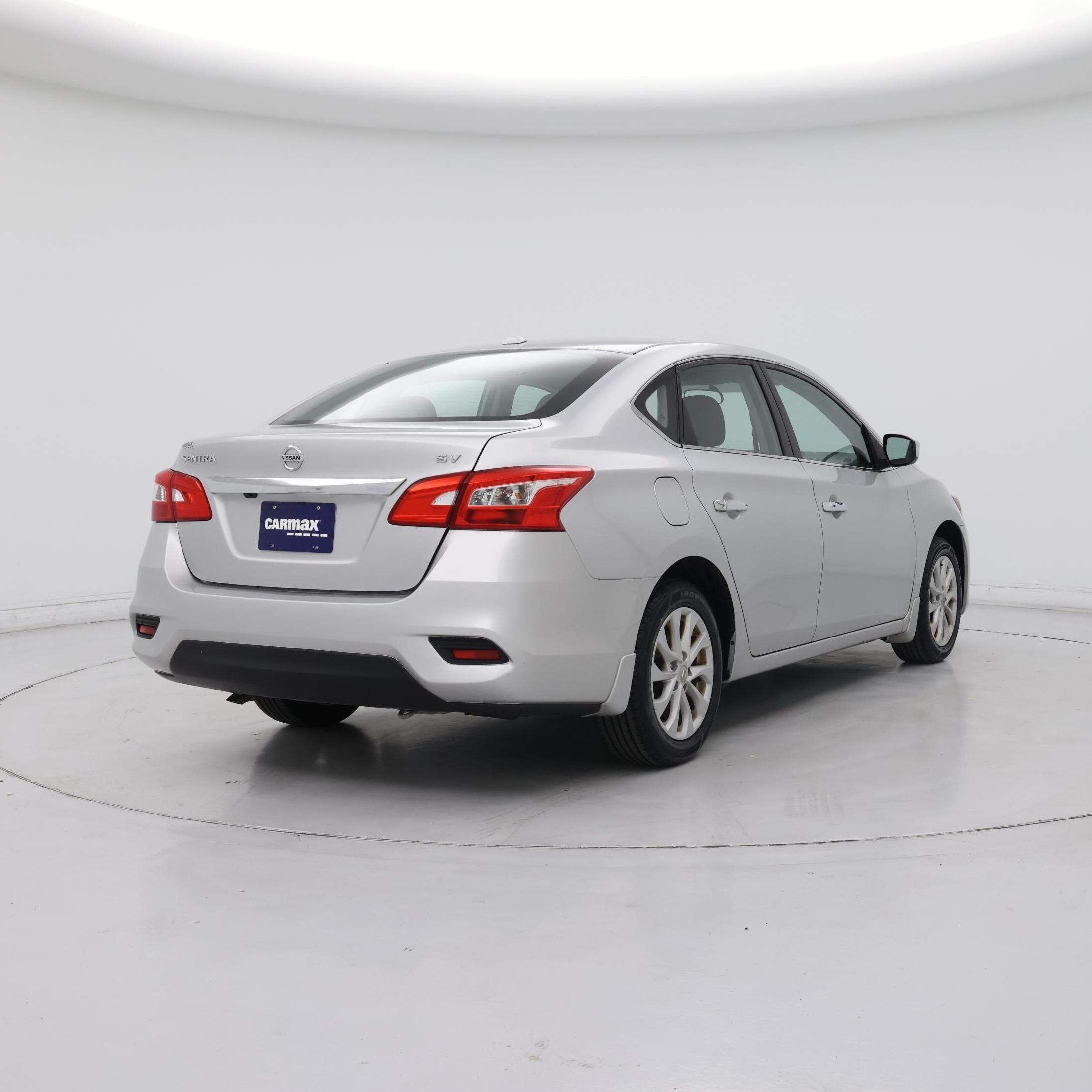 Thumbnail: 2018 Nissan Sentra - 8