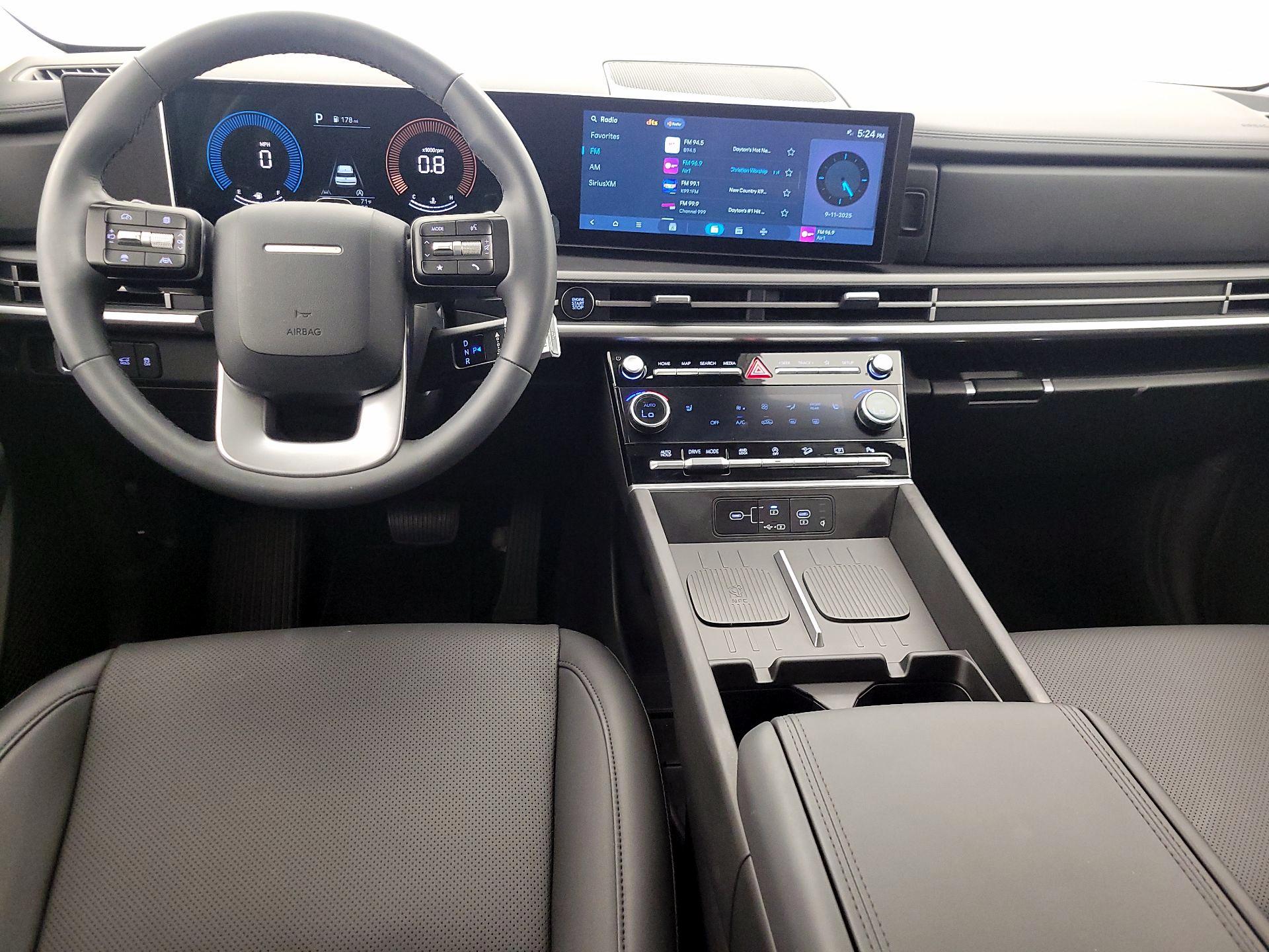 Thumbnail: 2025 Hyundai Santa Fe - 9