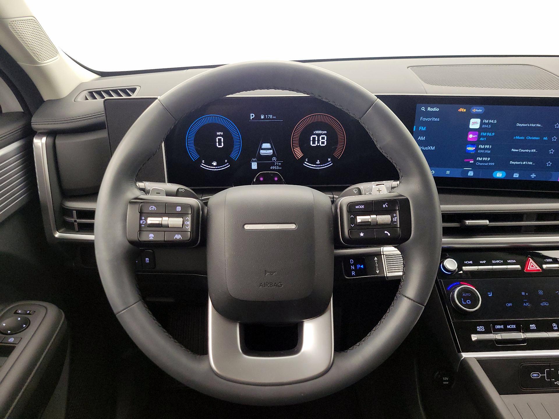 Thumbnail: 2025 Hyundai Santa Fe - 10