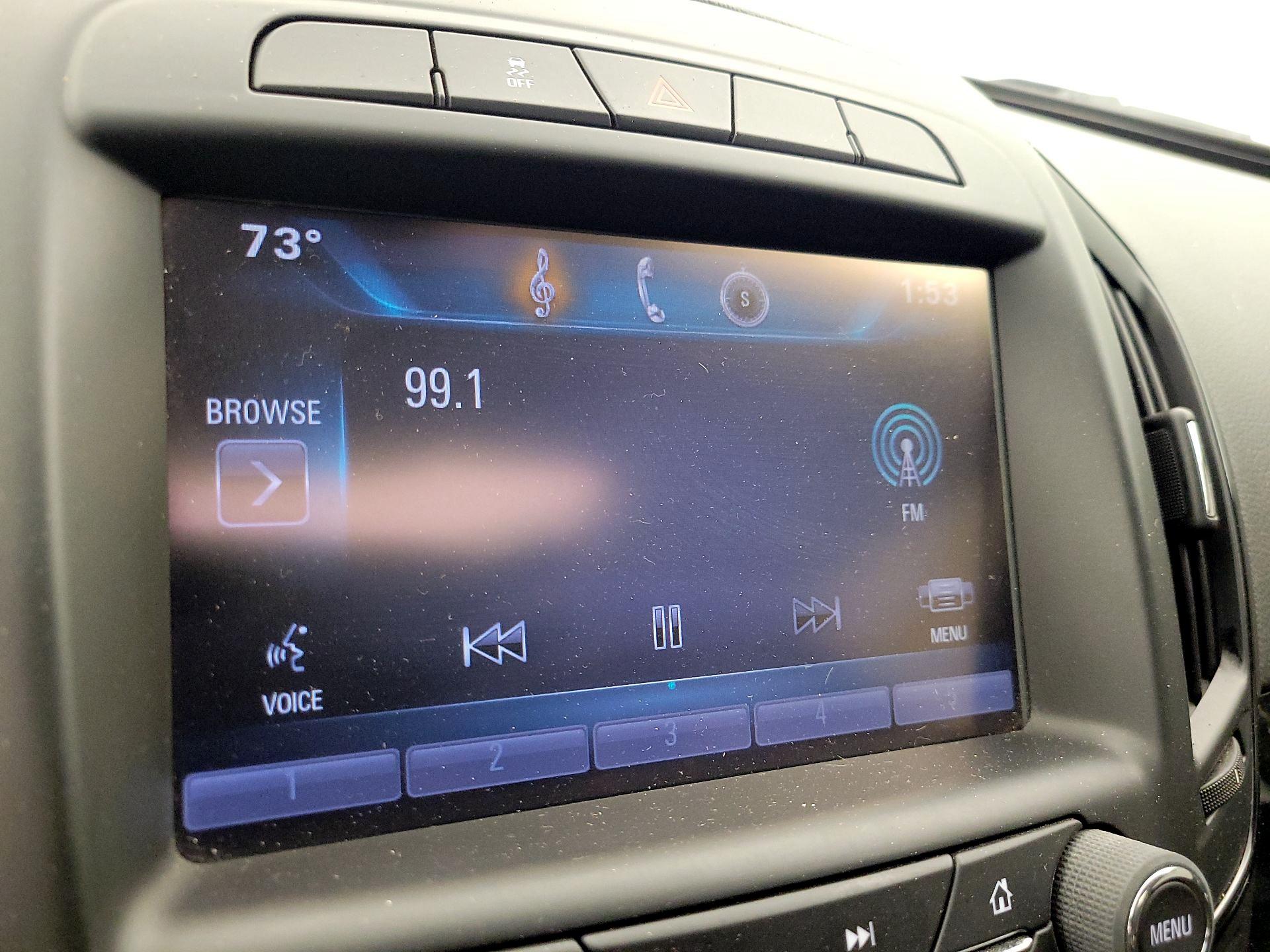 Thumbnail: 2015 Buick Regal - 15
