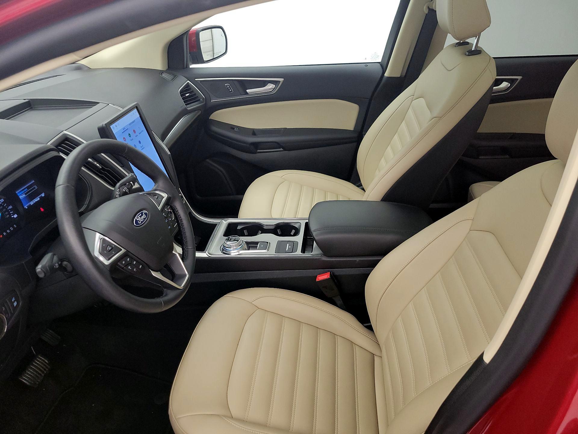 Thumbnail: 2022 Ford Edge - 11