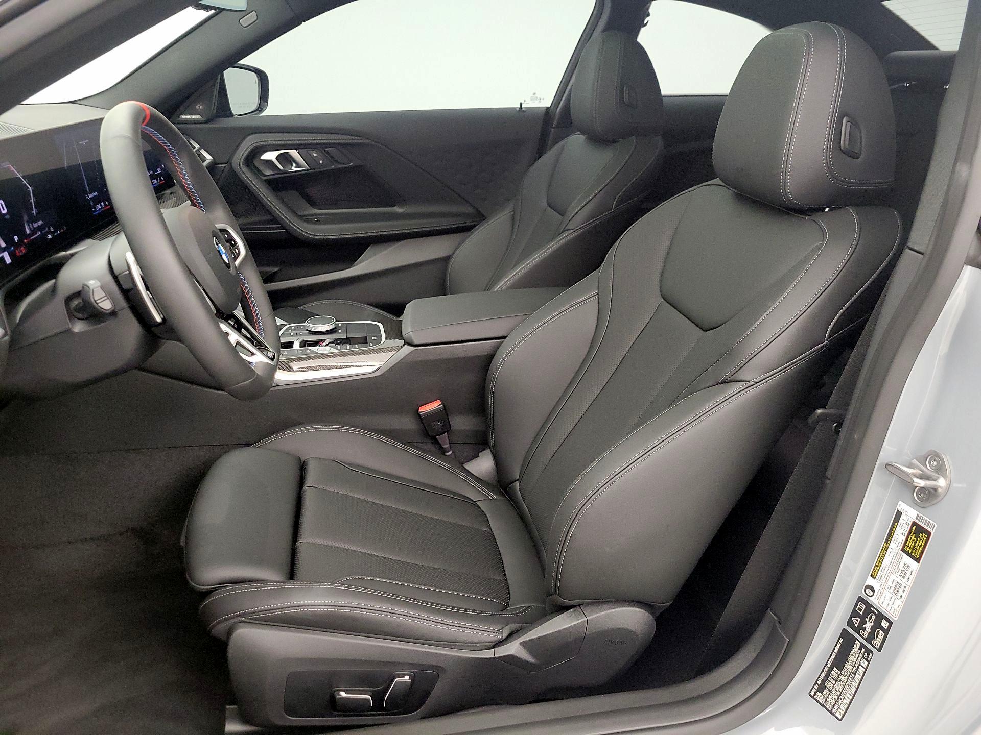 Thumbnail: 2025 BMW 2 Series - 11