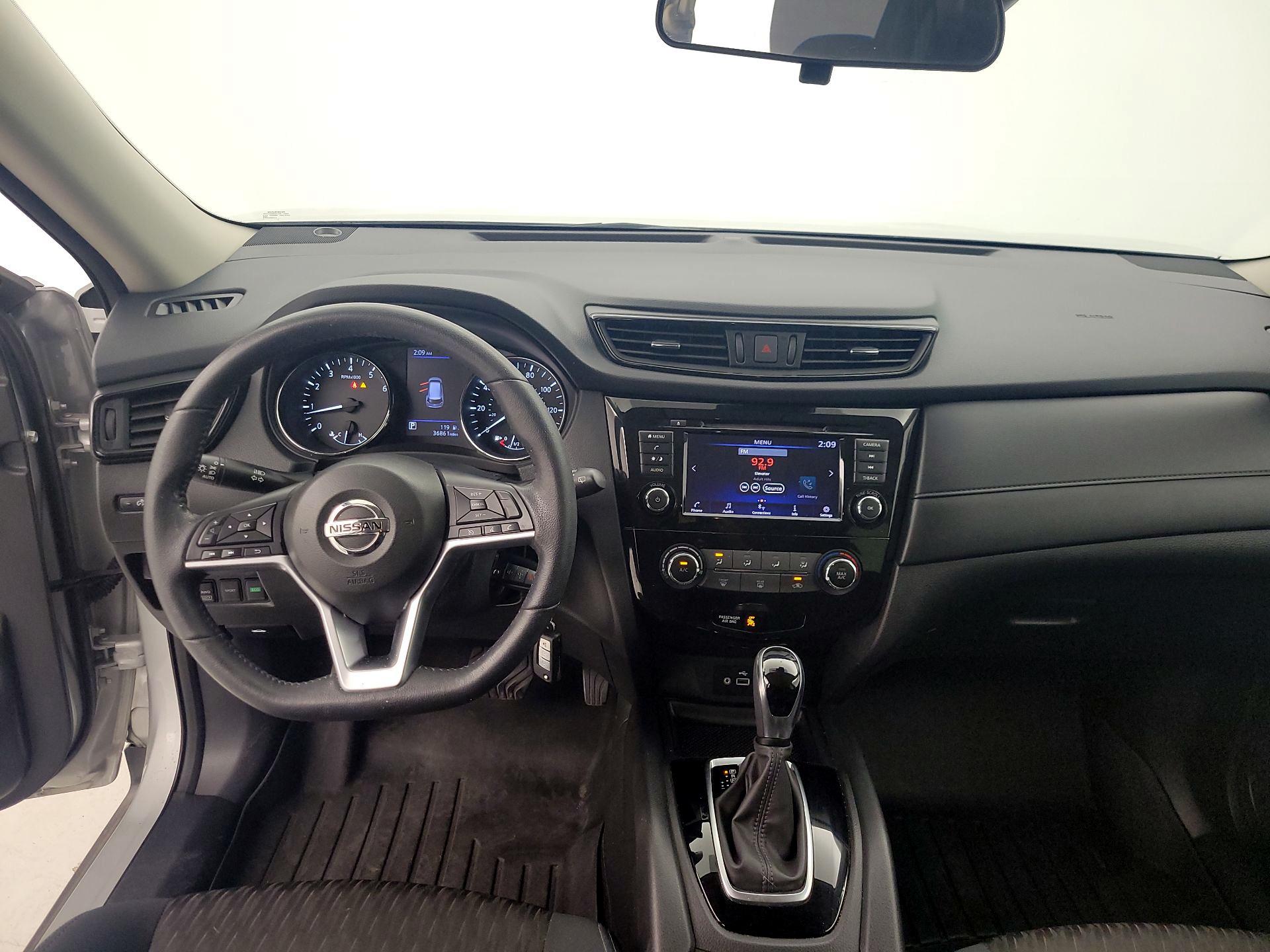 Thumbnail: 2019 Nissan Rogue - 9