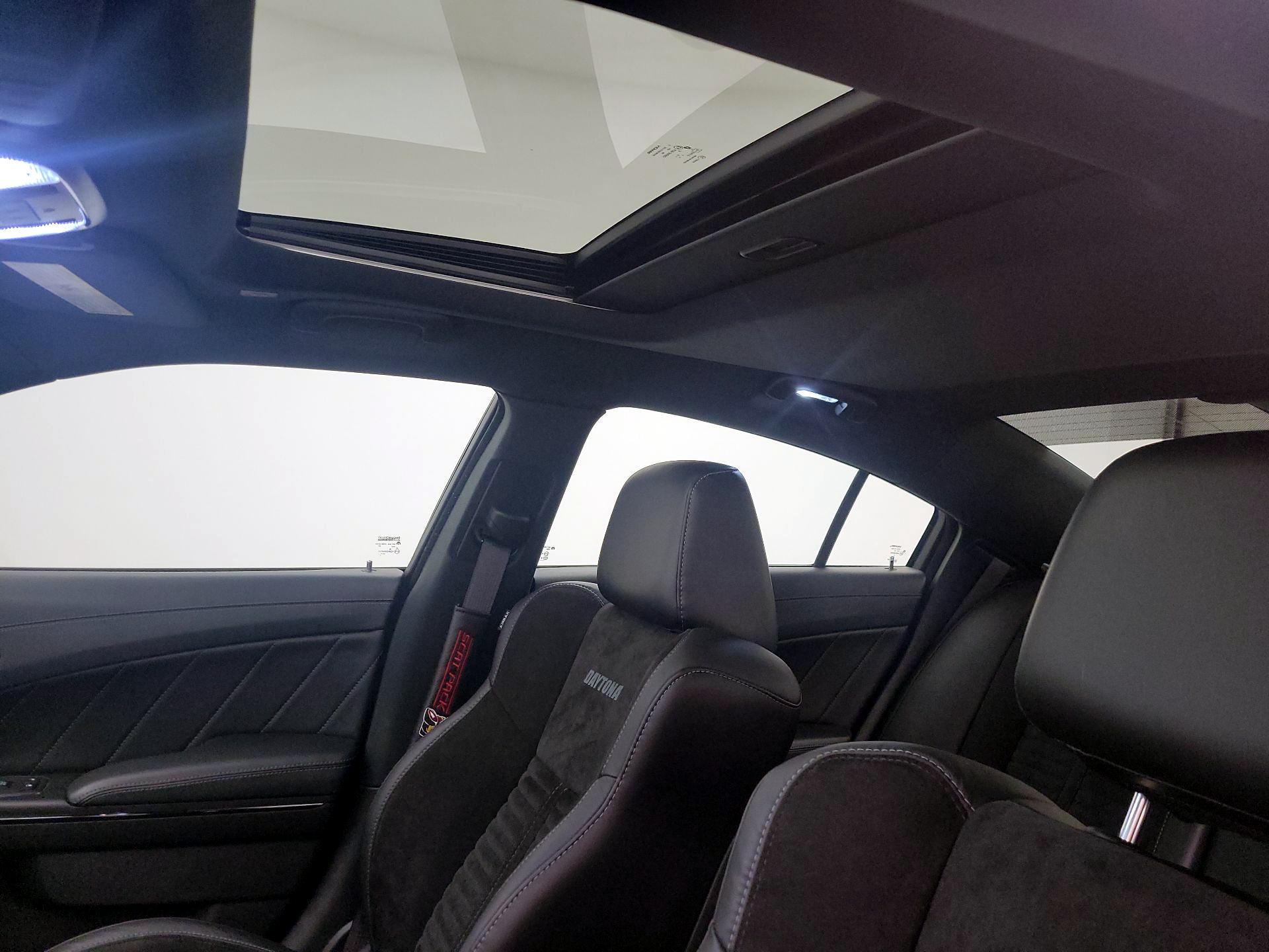 Thumbnail: 2021 Dodge Charger - 19