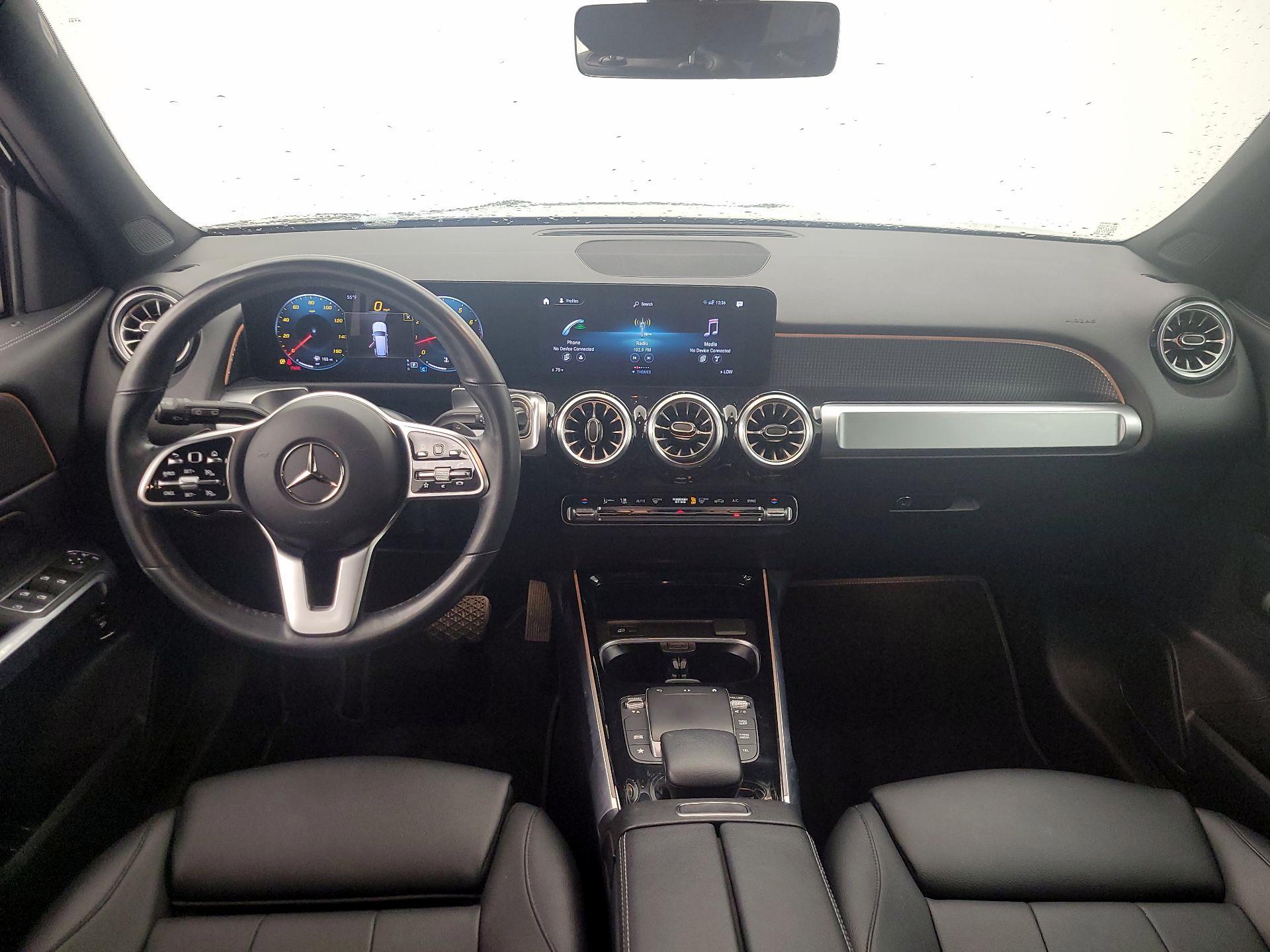 Thumbnail: 2022 Mercedes-Benz GLB - 9