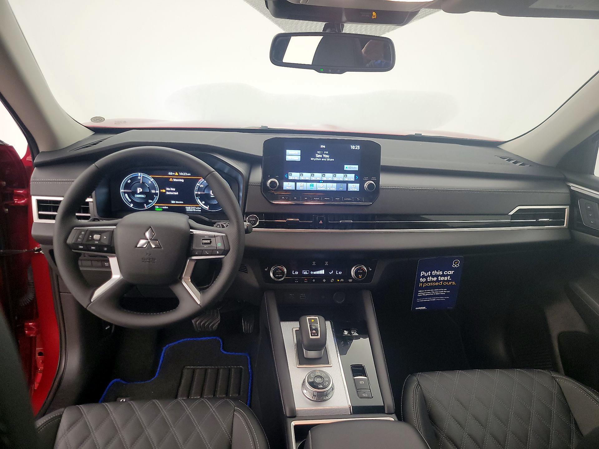 Thumbnail: 2024 Mitsubishi Outlander - 9