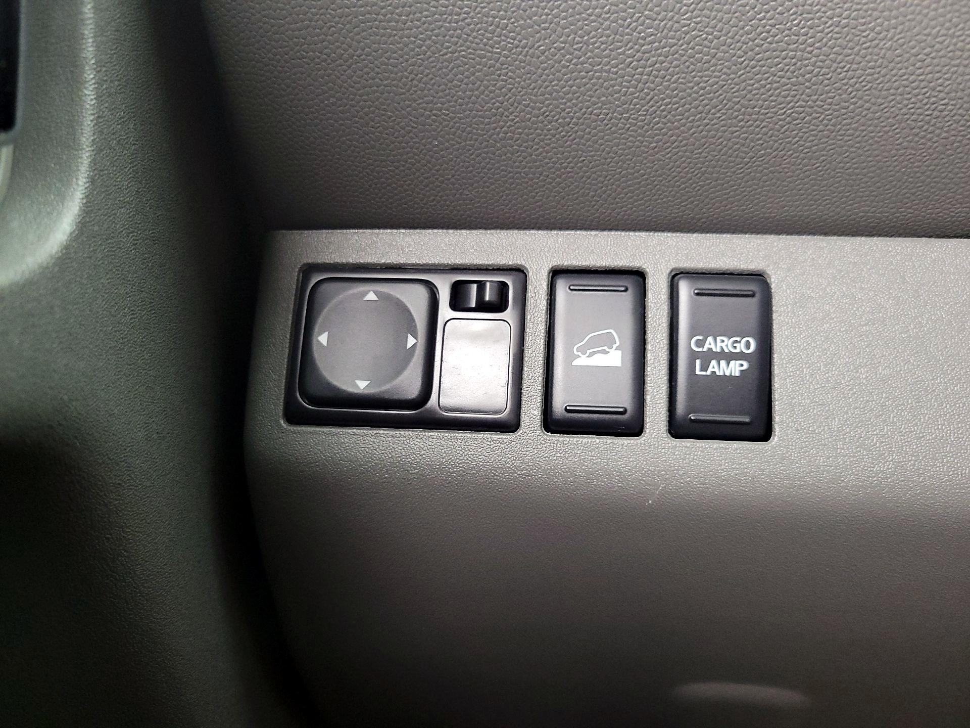 Thumbnail: 2020 Nissan Frontier - 13