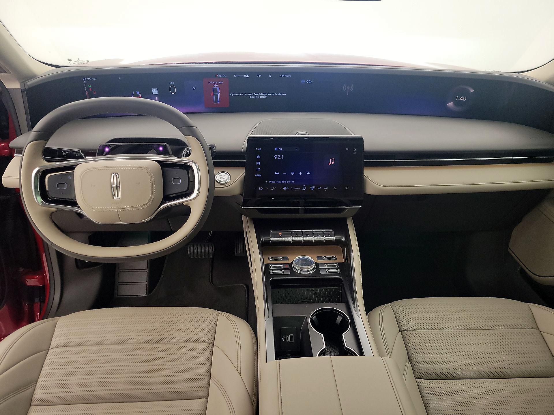 Thumbnail: 2025 Lincoln Nautilus - 9
