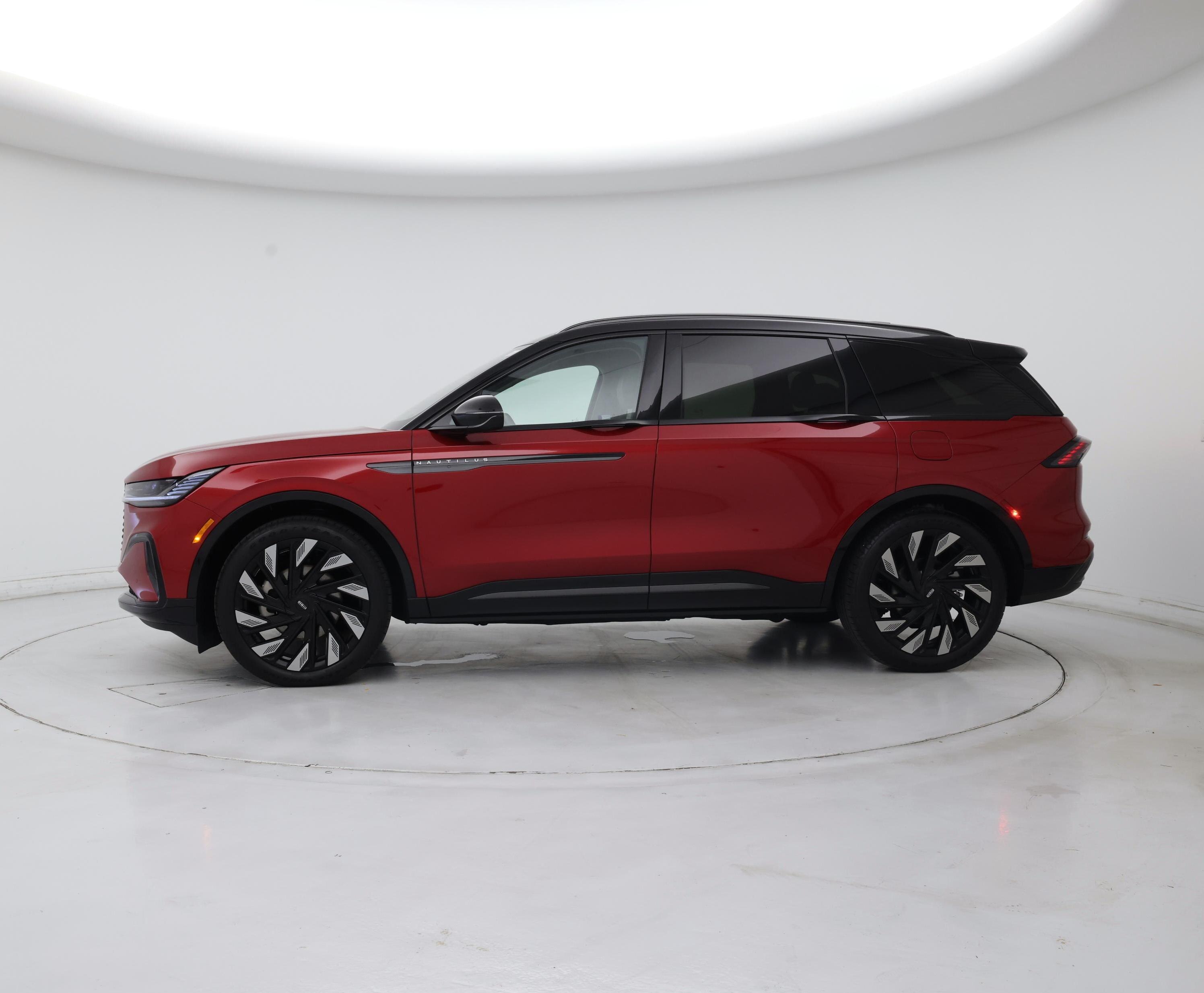 Thumbnail: 2025 Lincoln Nautilus - 3