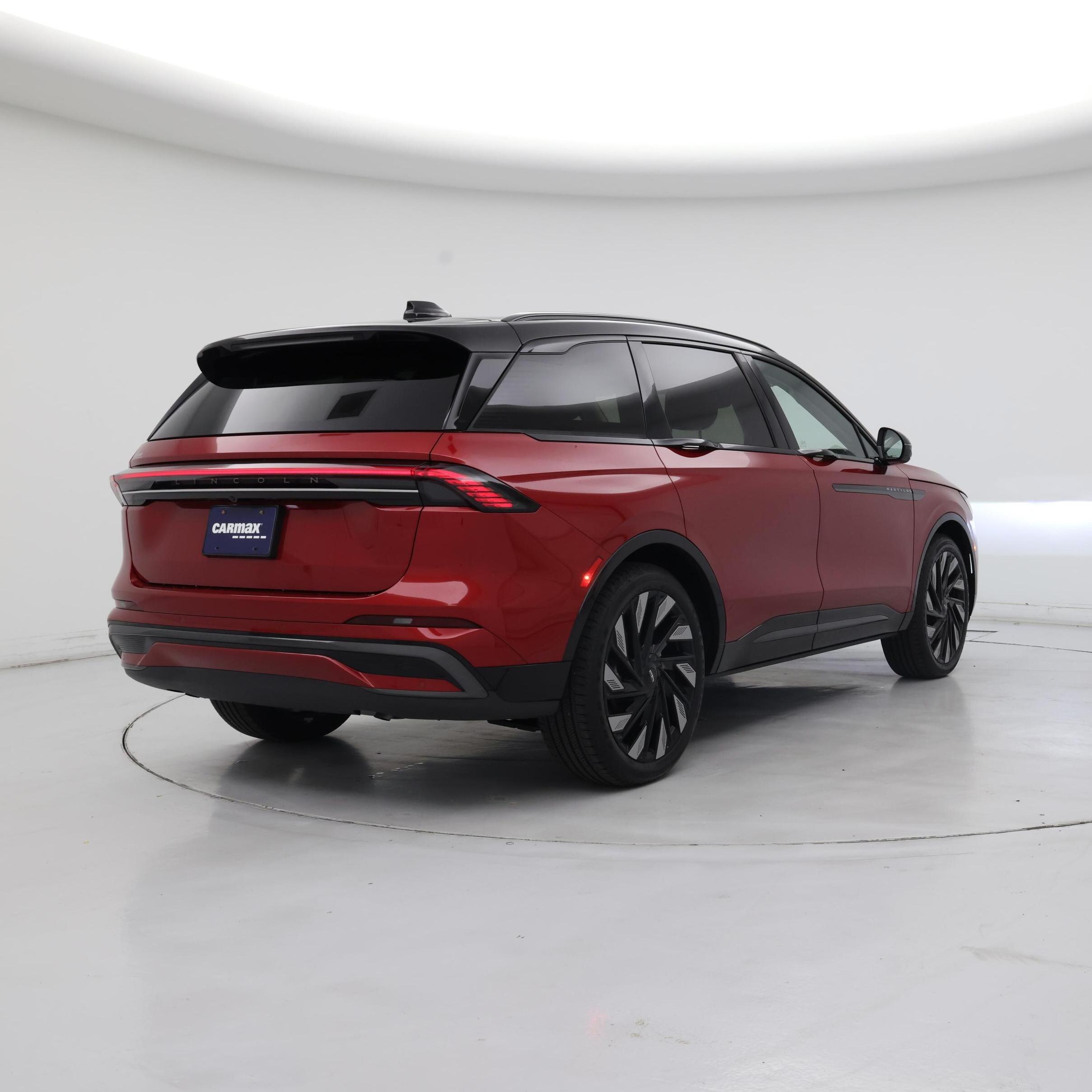 Thumbnail: 2025 Lincoln Nautilus - 8