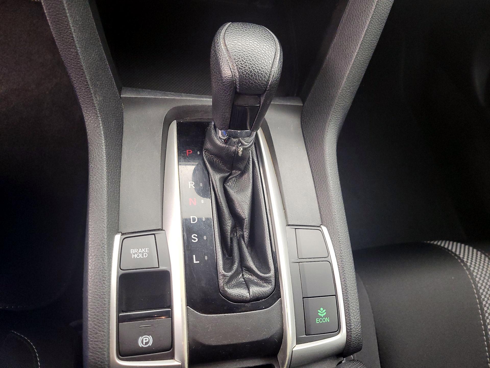 Thumbnail: 2019 Honda Civic - 17