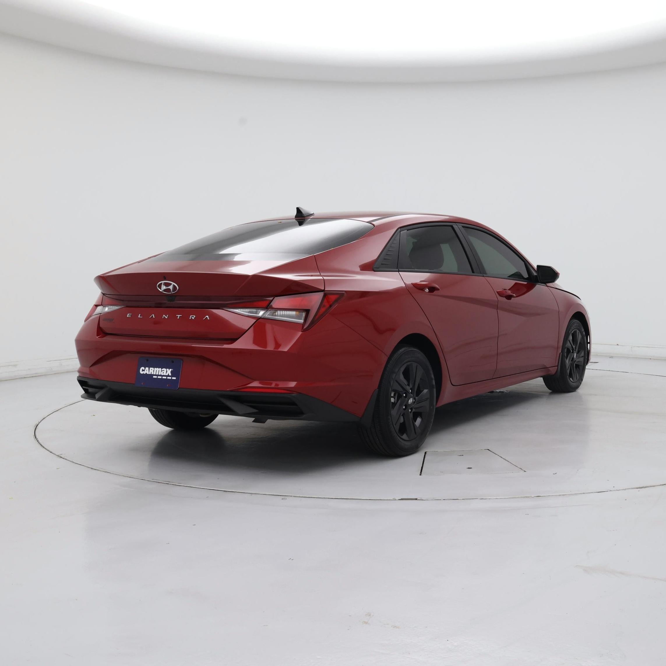 Thumbnail: 2023 Hyundai Elantra - 8