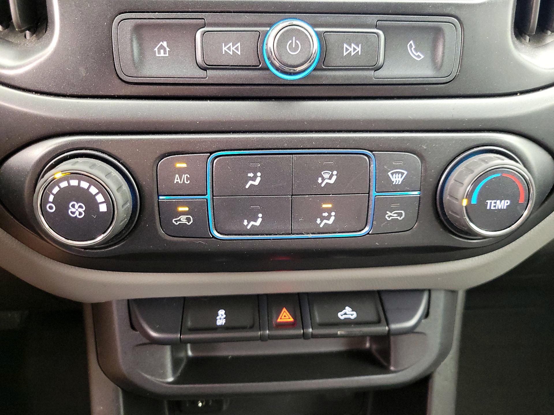 Thumbnail: 2019 Chevrolet Colorado - 16