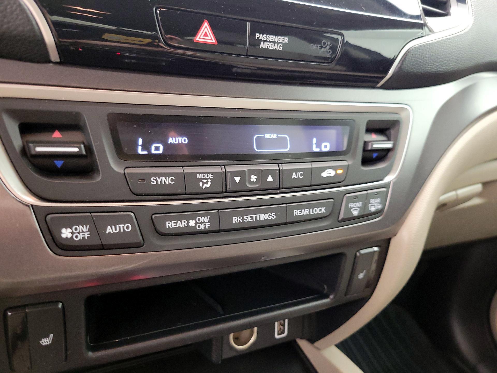 Thumbnail: 2021 Honda Pilot - 16
