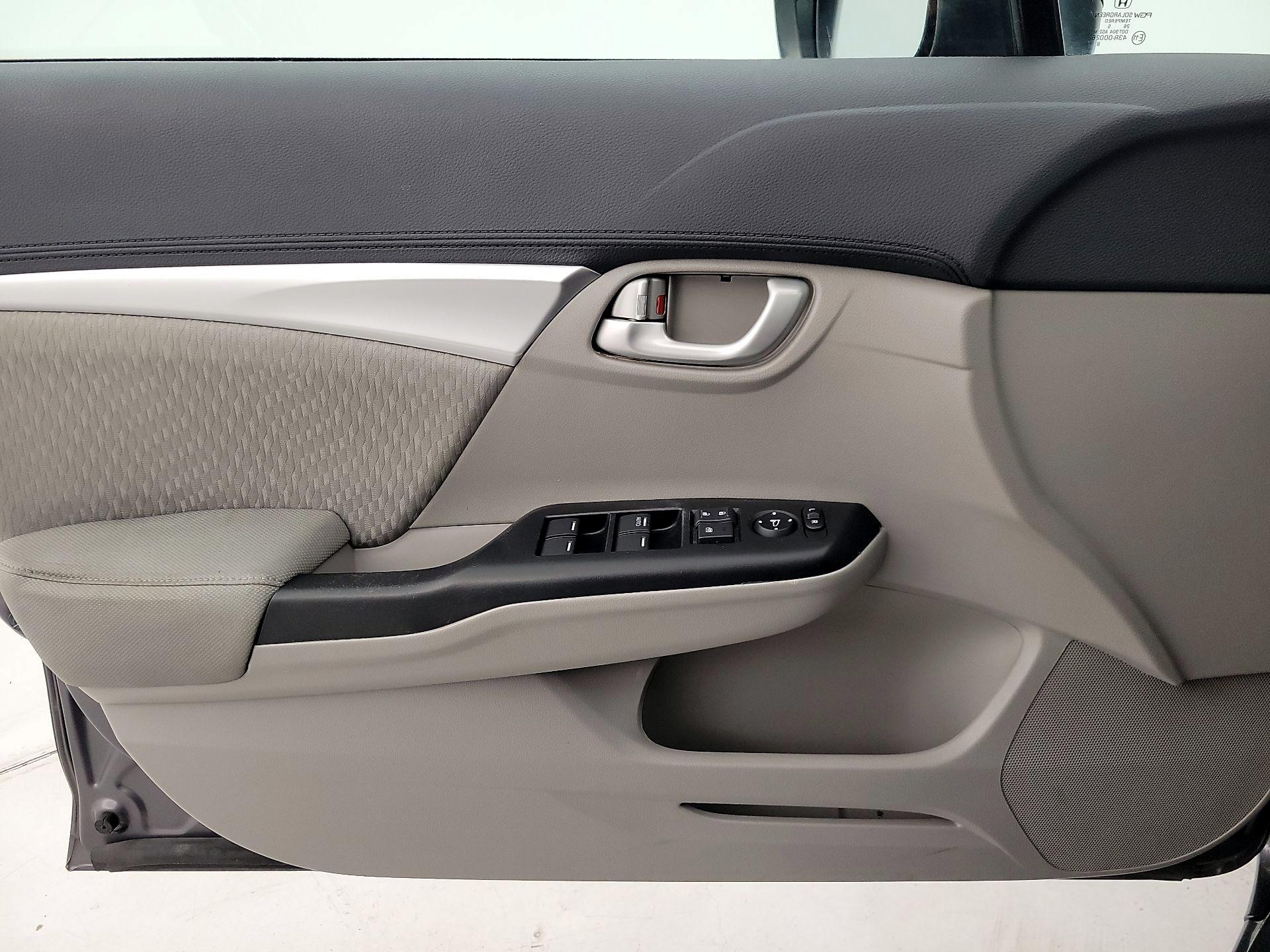 Thumbnail: 2015 Honda Civic - 12