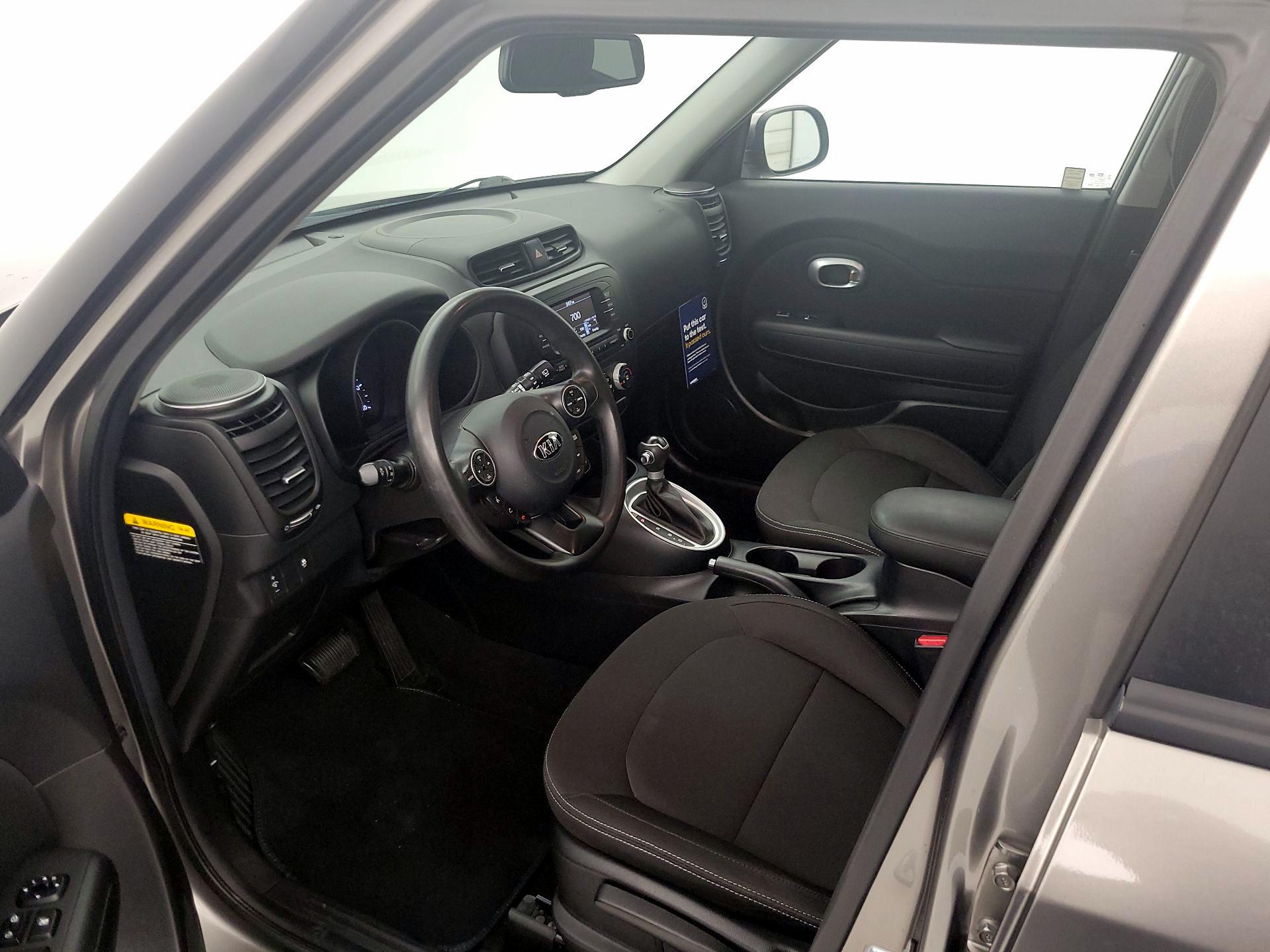 Thumbnail: 2018 Kia Soul - 11