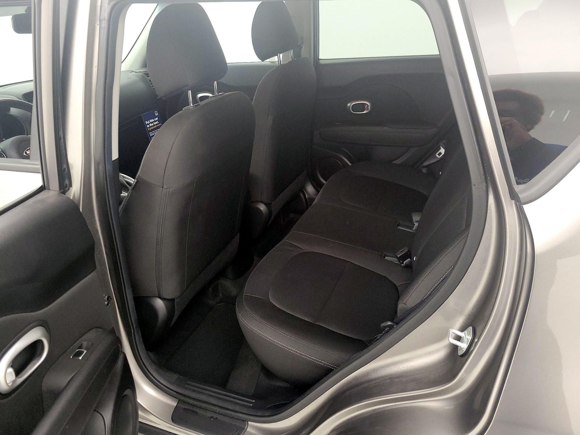 Thumbnail: 2018 Kia Soul - 19