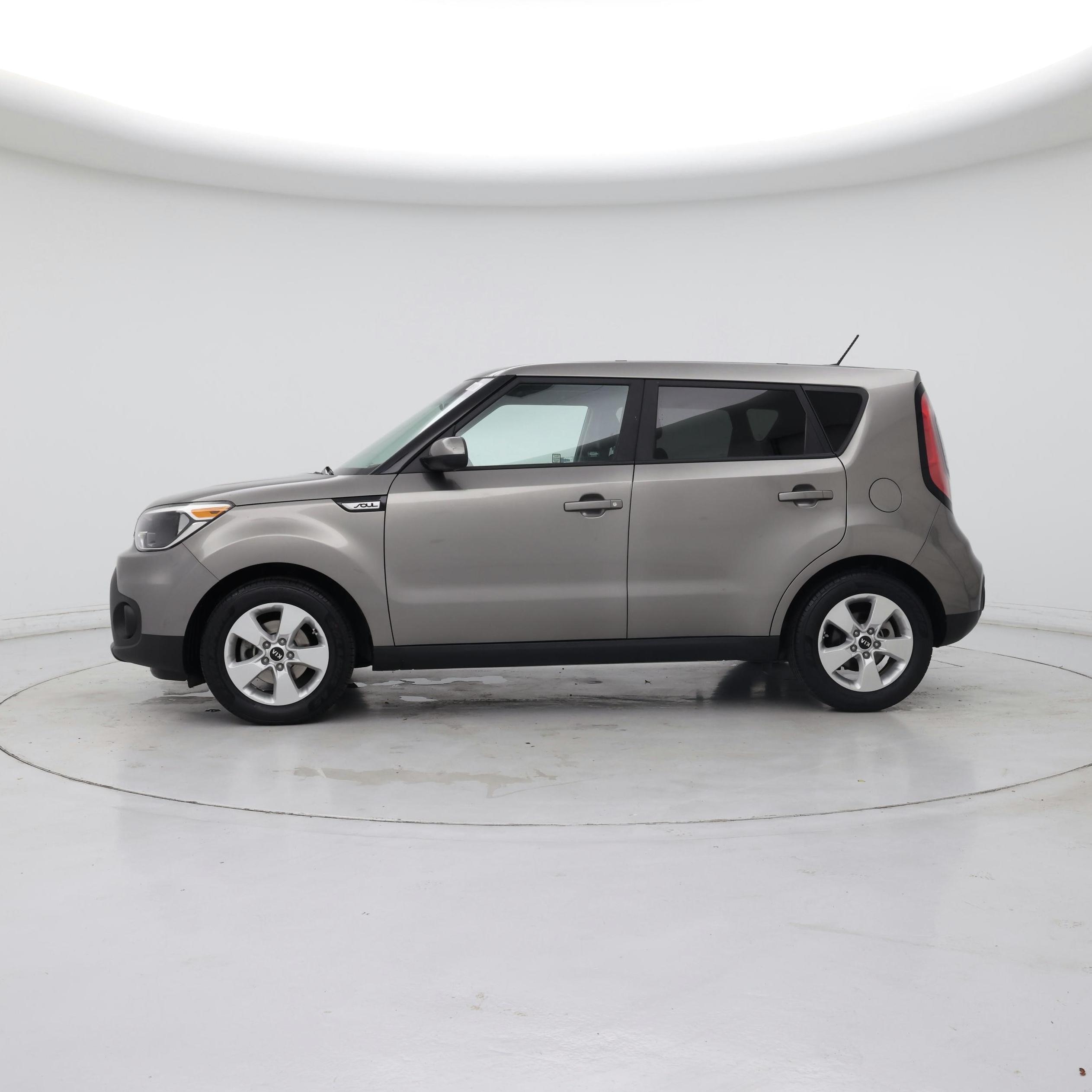 Thumbnail: 2018 Kia Soul - 3