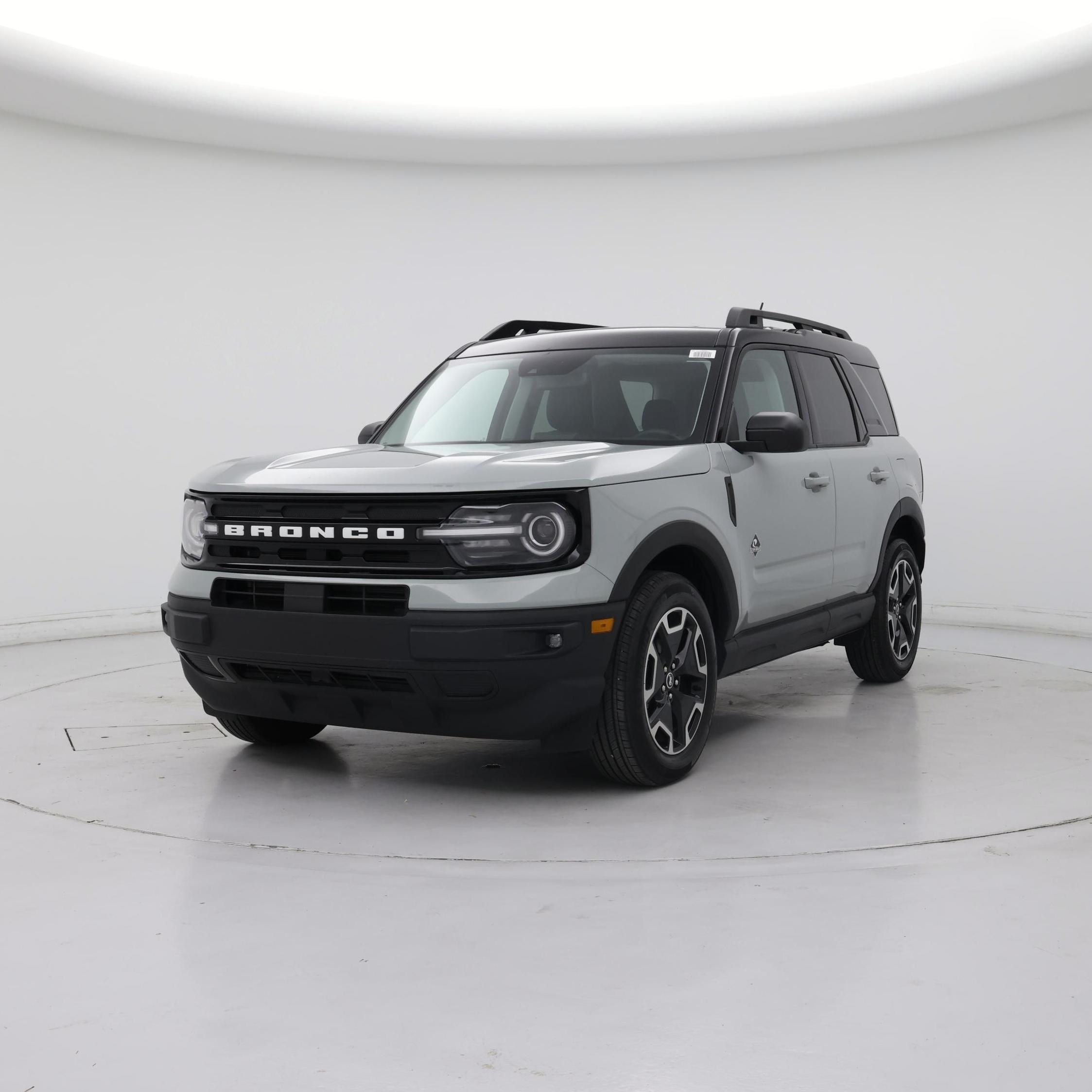 Thumbnail: 2023 Ford Bronco Sport - 4