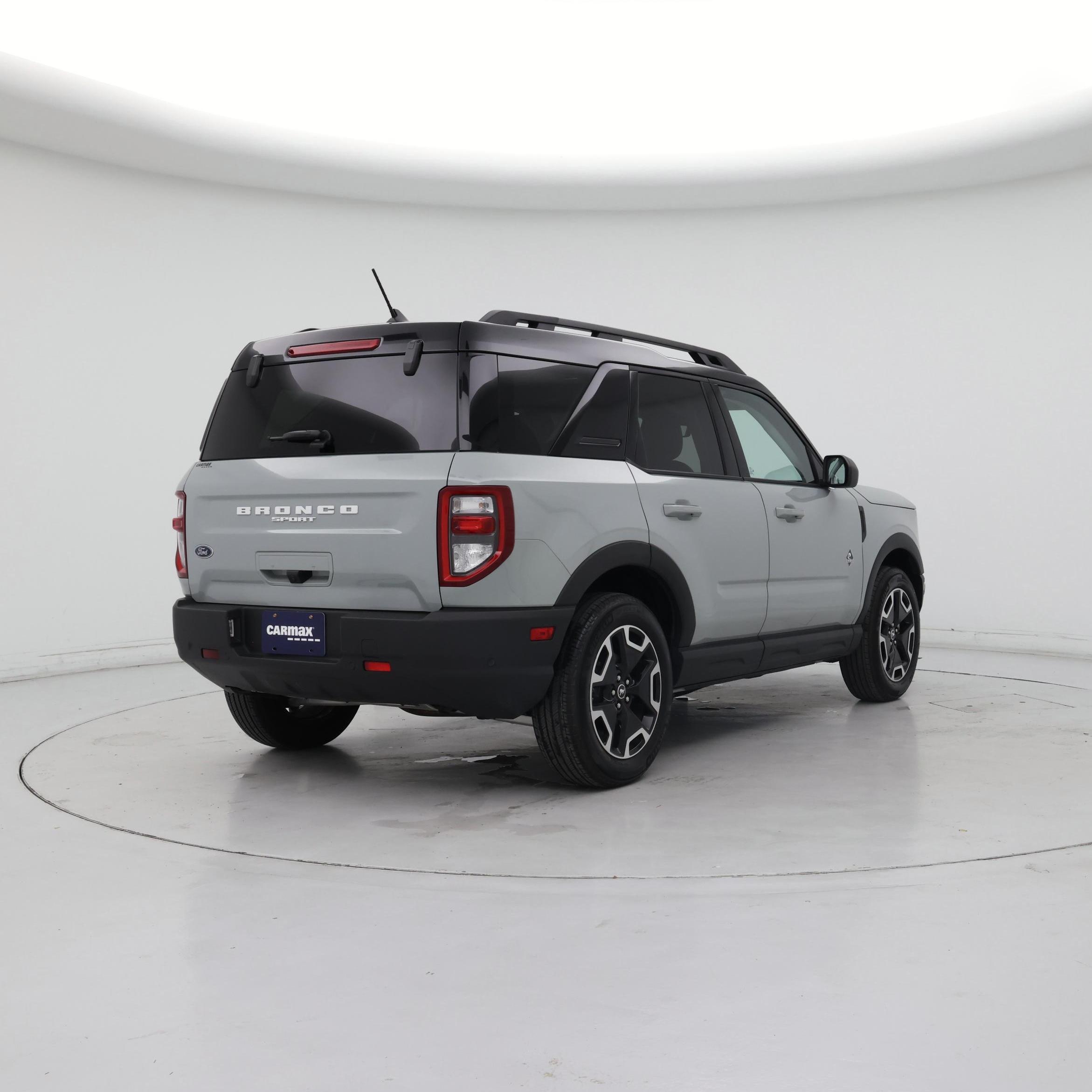 Thumbnail: 2023 Ford Bronco Sport - 8