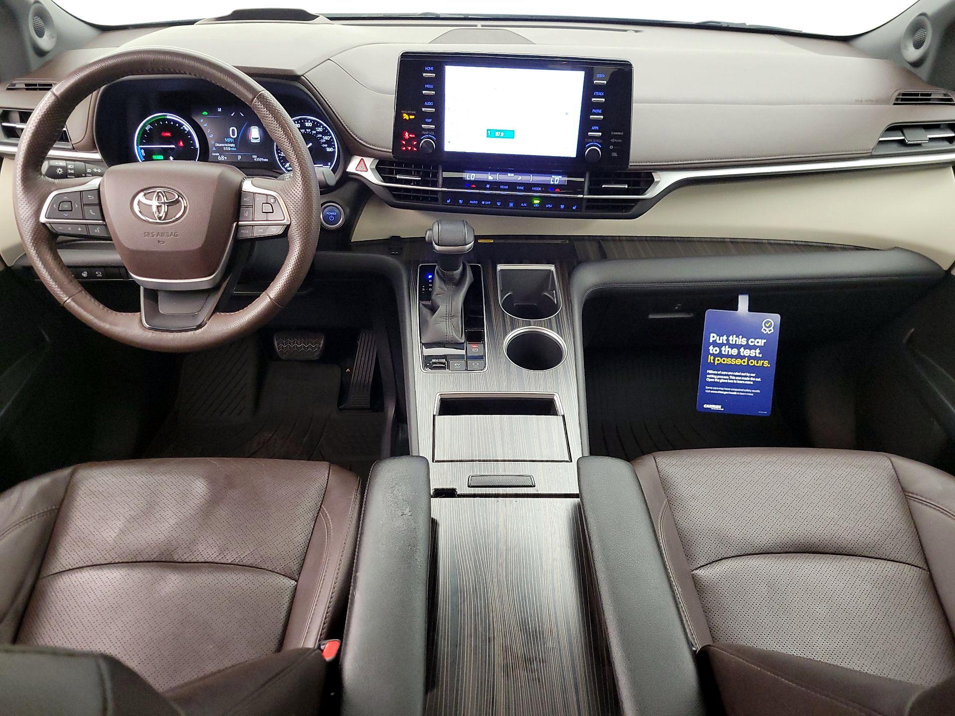 Thumbnail: 2021 Toyota Sienna - 9
