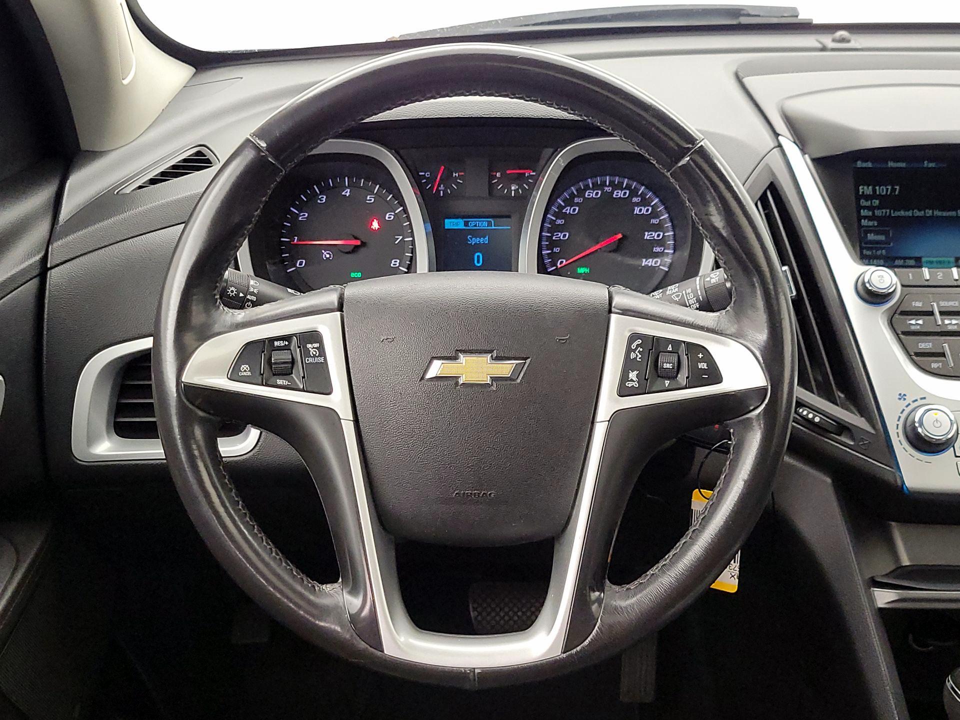 Thumbnail: 2017 Chevrolet Equinox - 10