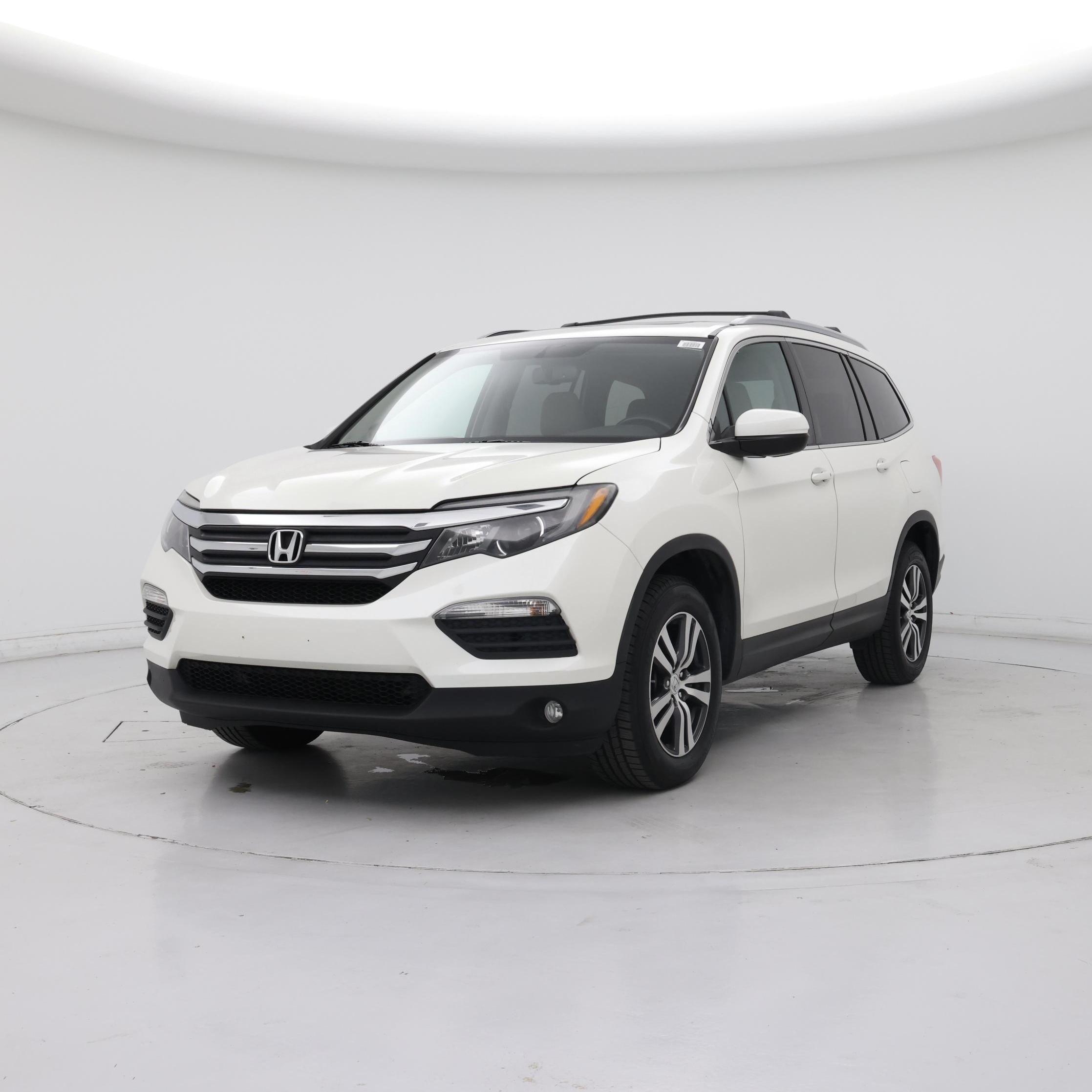 Thumbnail: 2018 Honda Pilot - 4