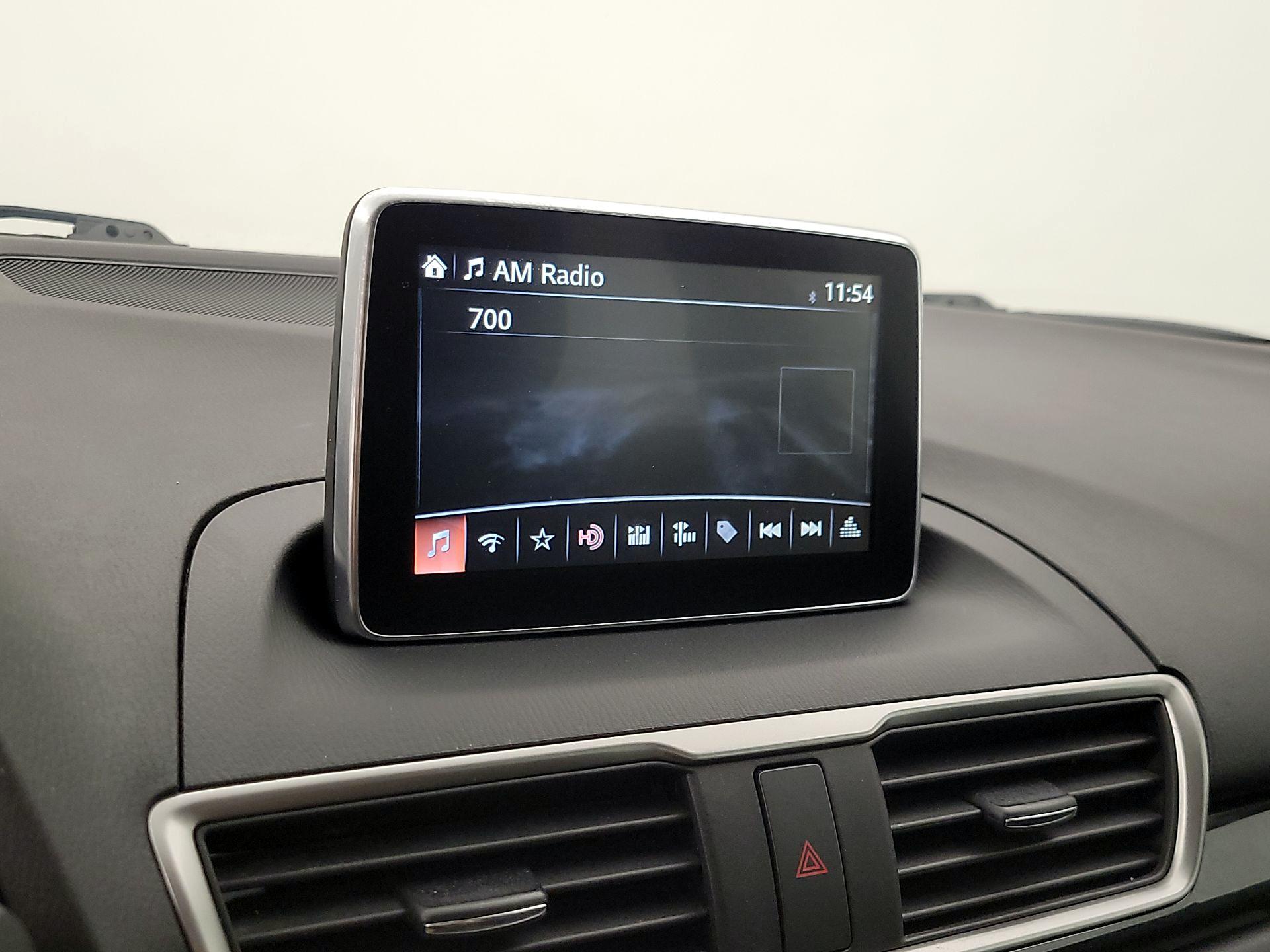 Thumbnail: 2016 Mazda Mazda3 - 15