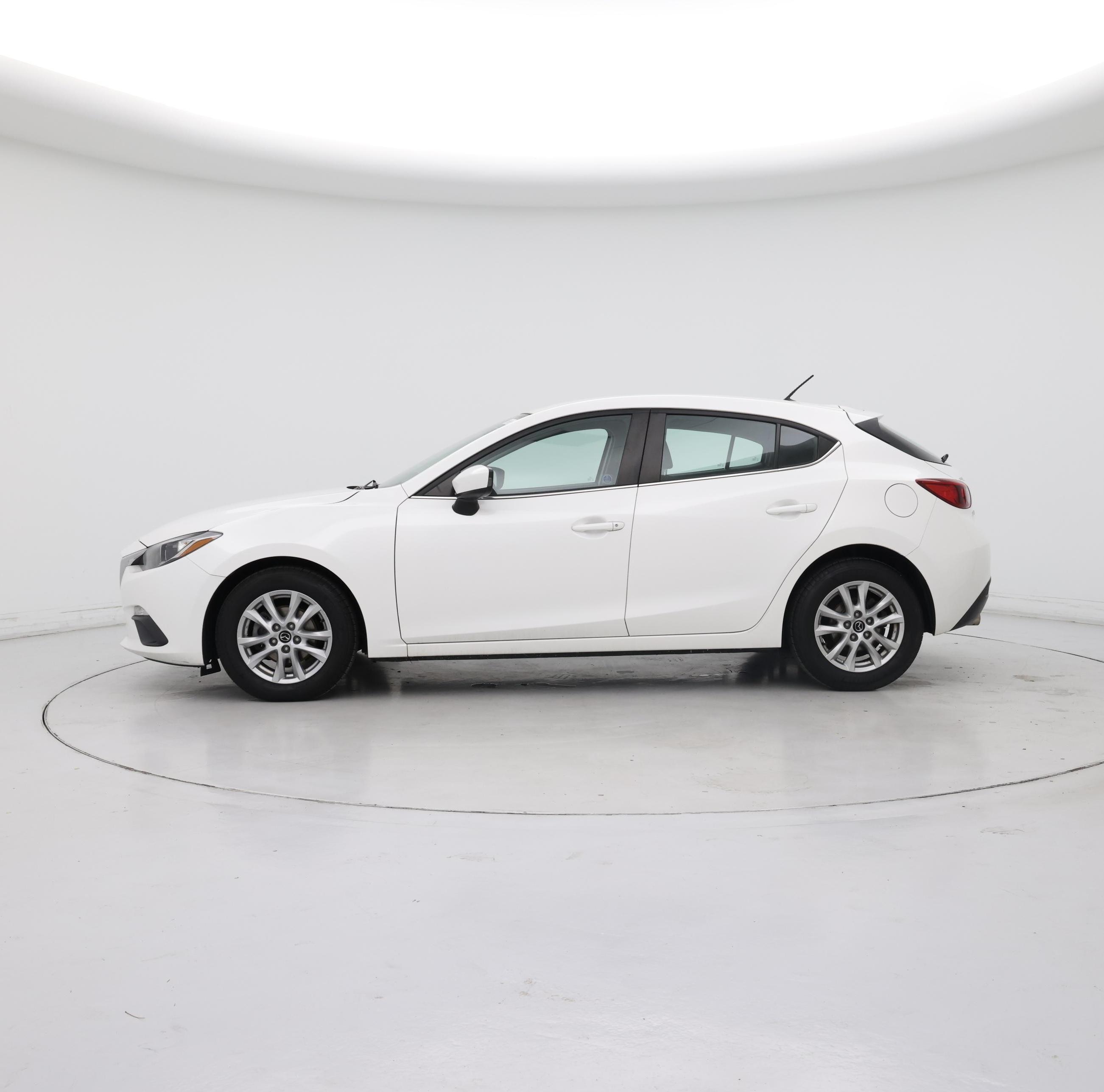 Thumbnail: 2016 Mazda Mazda3 - 3