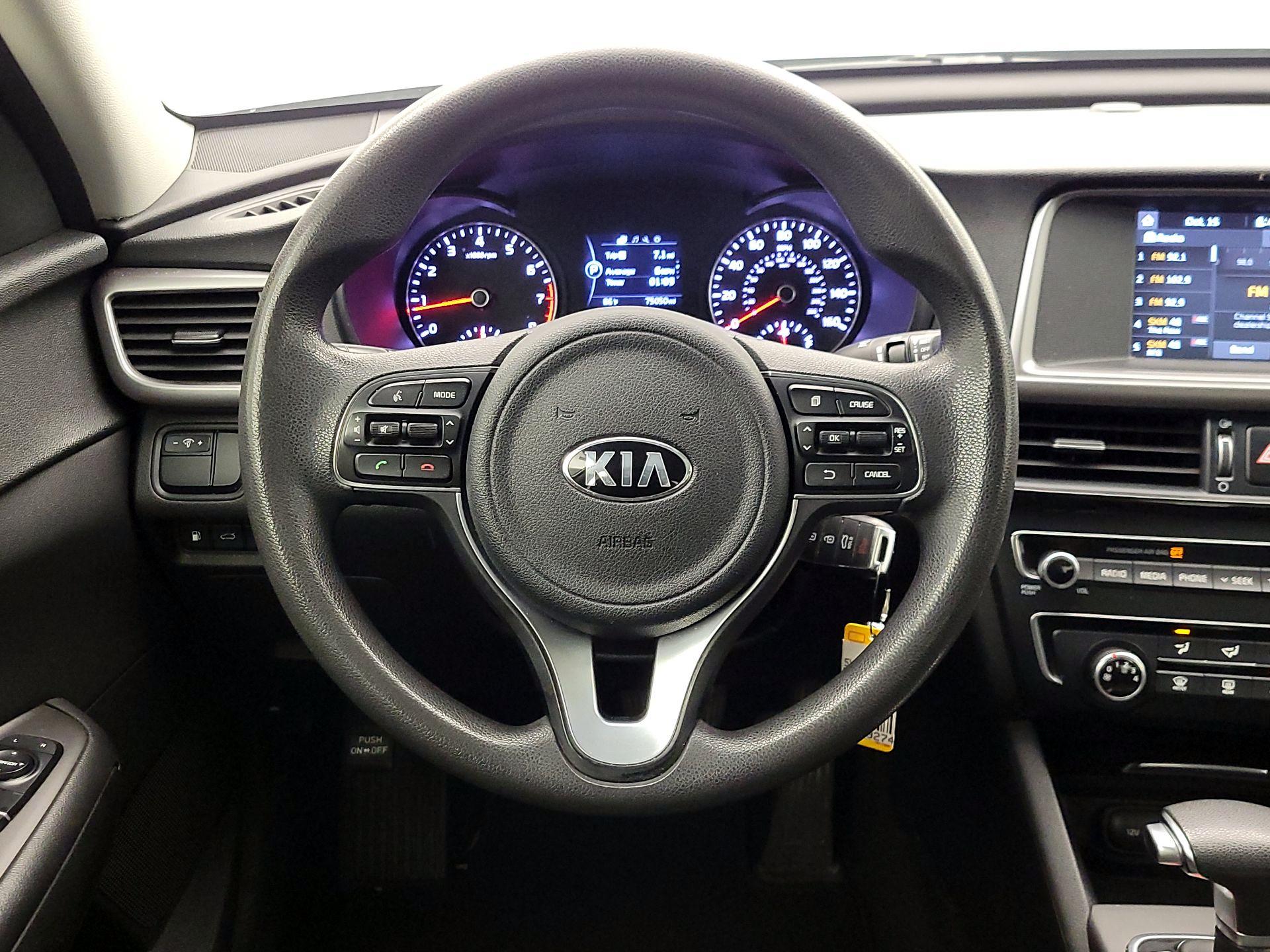Thumbnail: 2018 Kia Optima - 10
