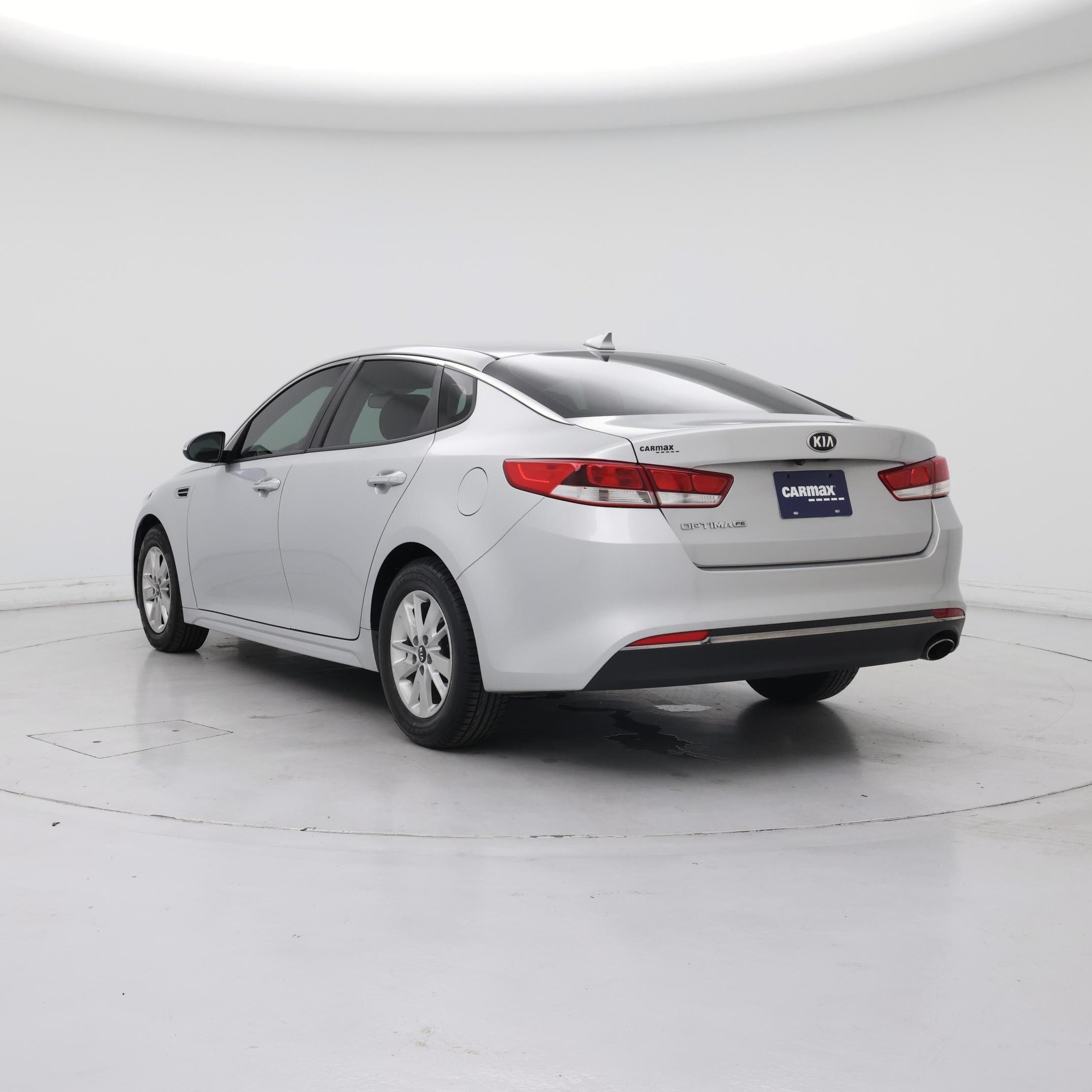 Thumbnail: 2018 Kia Optima - 2