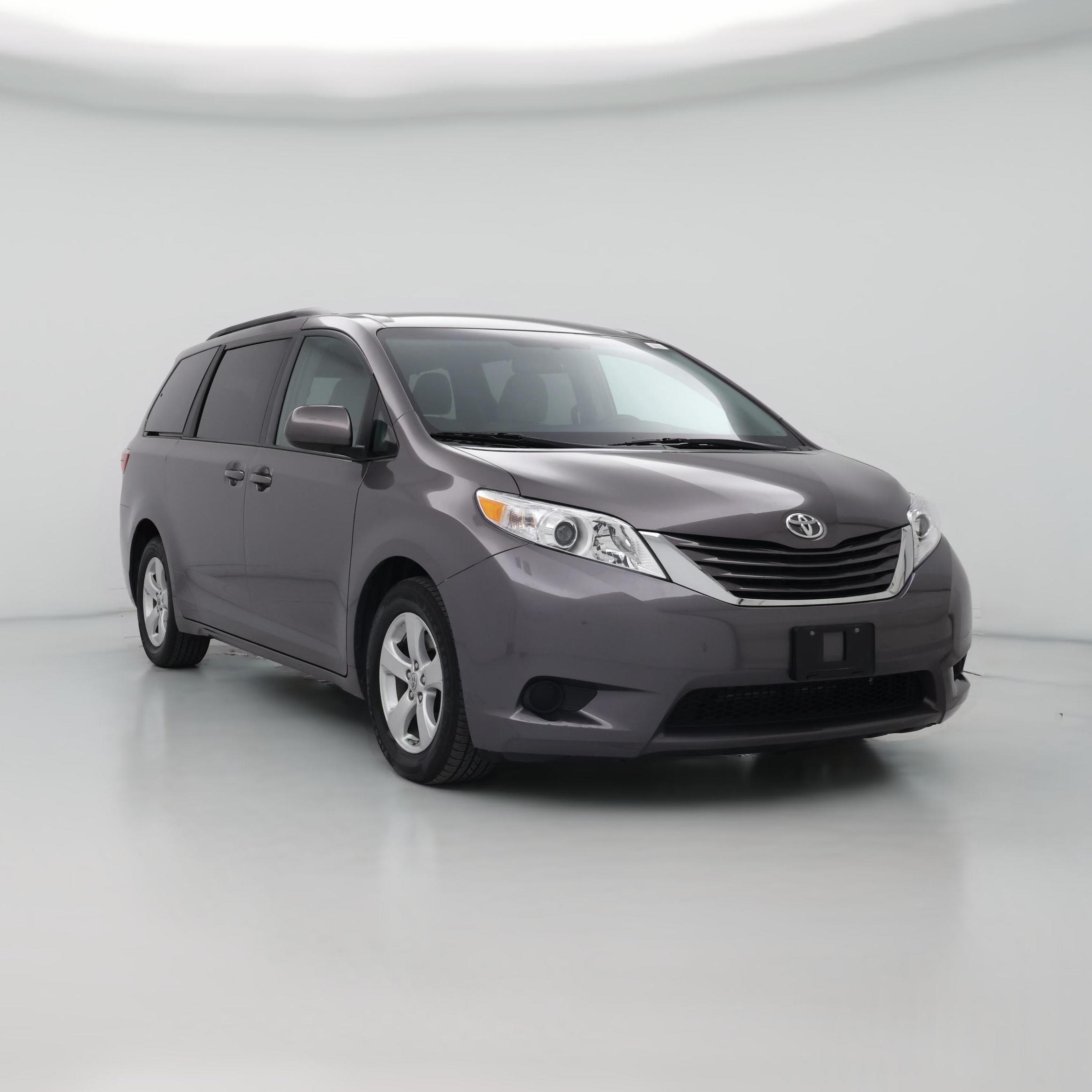 Thumbnail: 2015 Toyota Sienna - 1