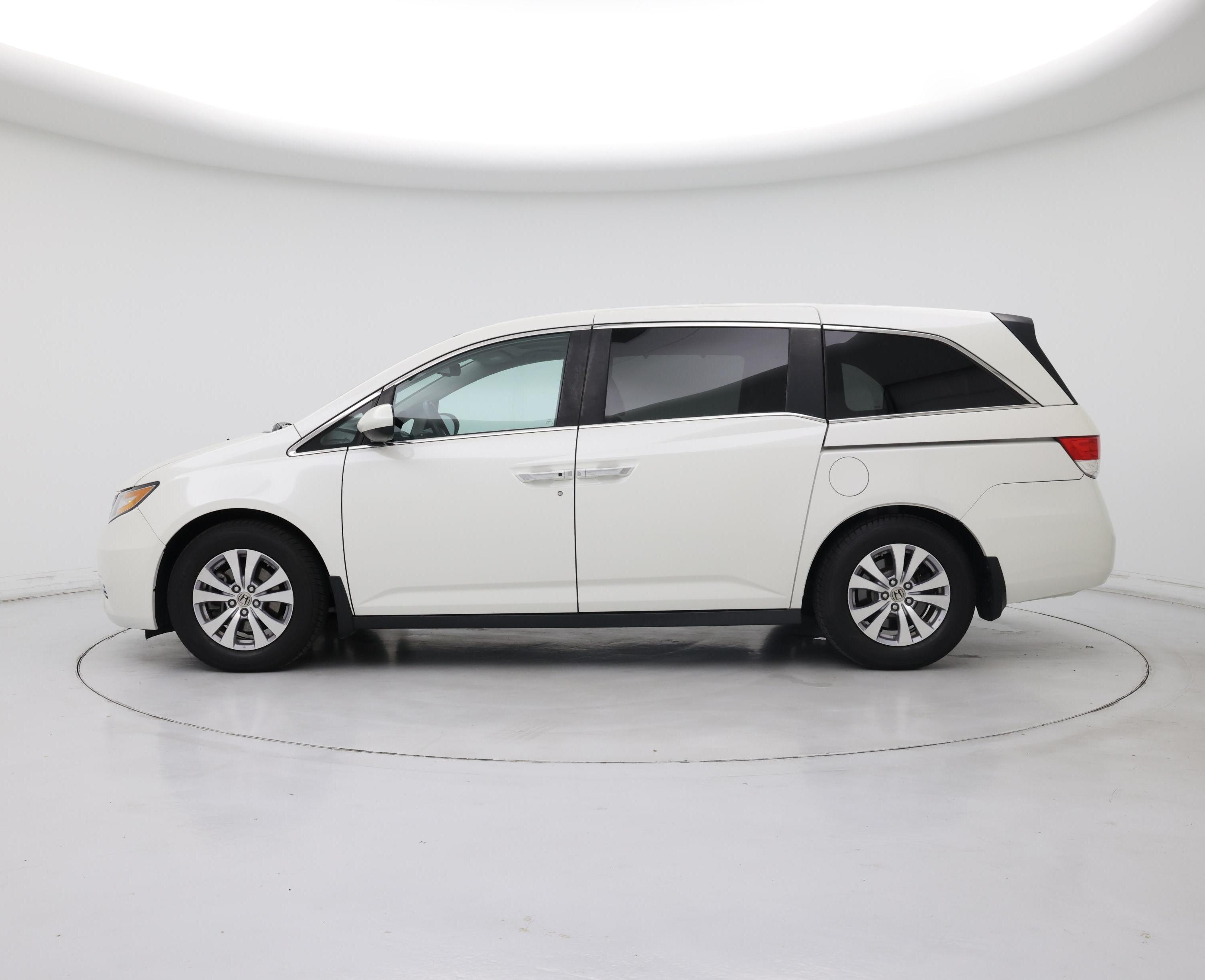 Thumbnail: 2015 Honda Odyssey - 3
