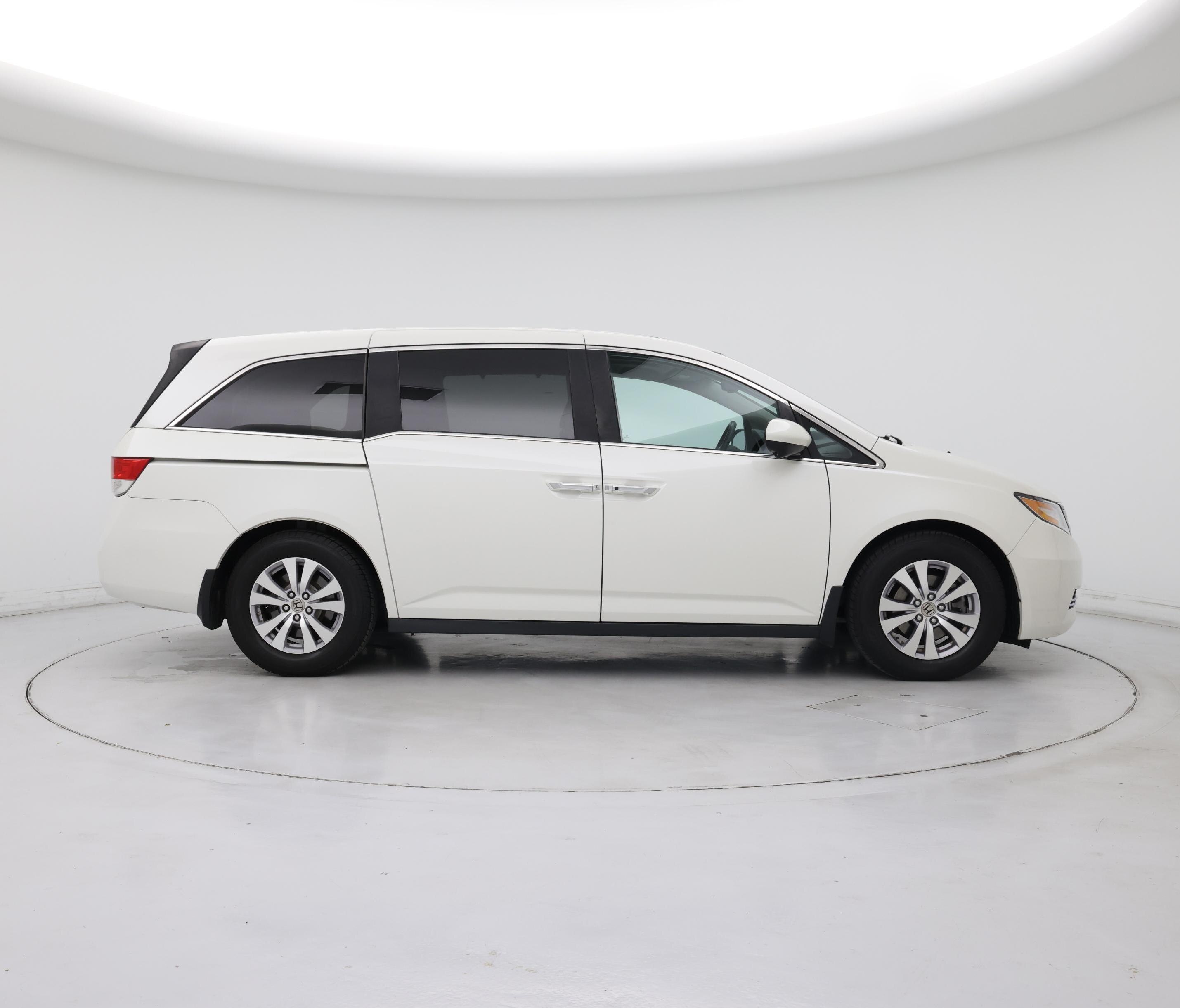 Thumbnail: 2015 Honda Odyssey - 7