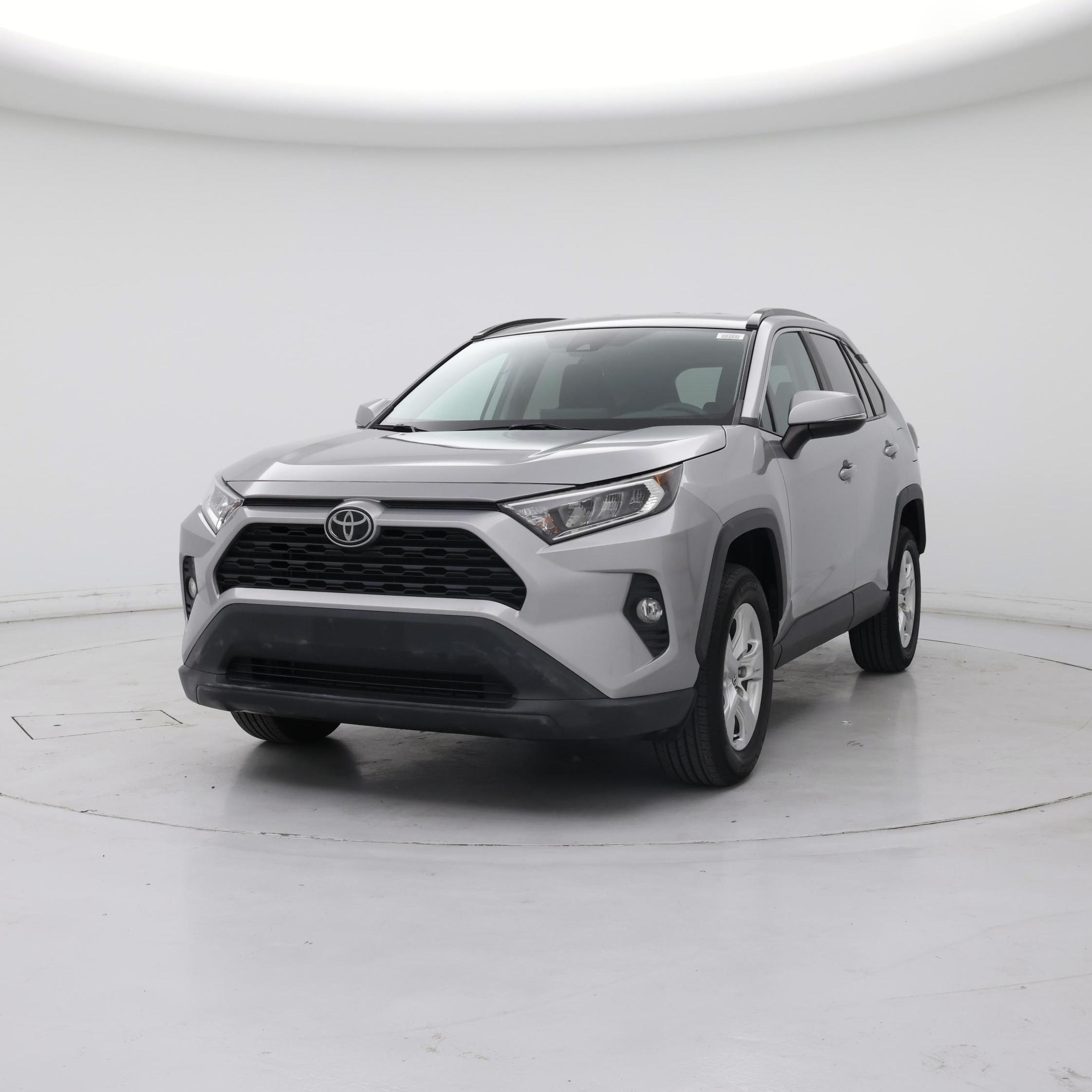 Thumbnail: 2020 Toyota RAV4 - 4
