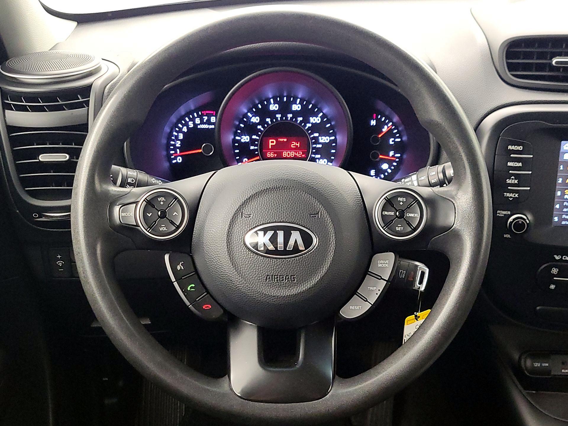 Thumbnail: 2019 Kia Soul - 10