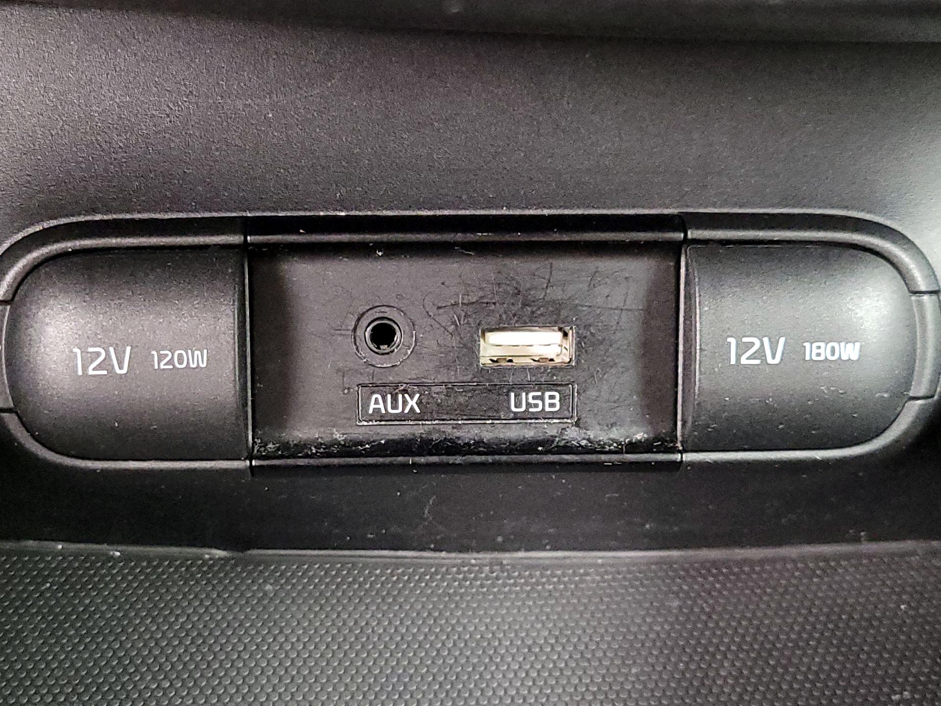Thumbnail: 2019 Kia Soul - 18